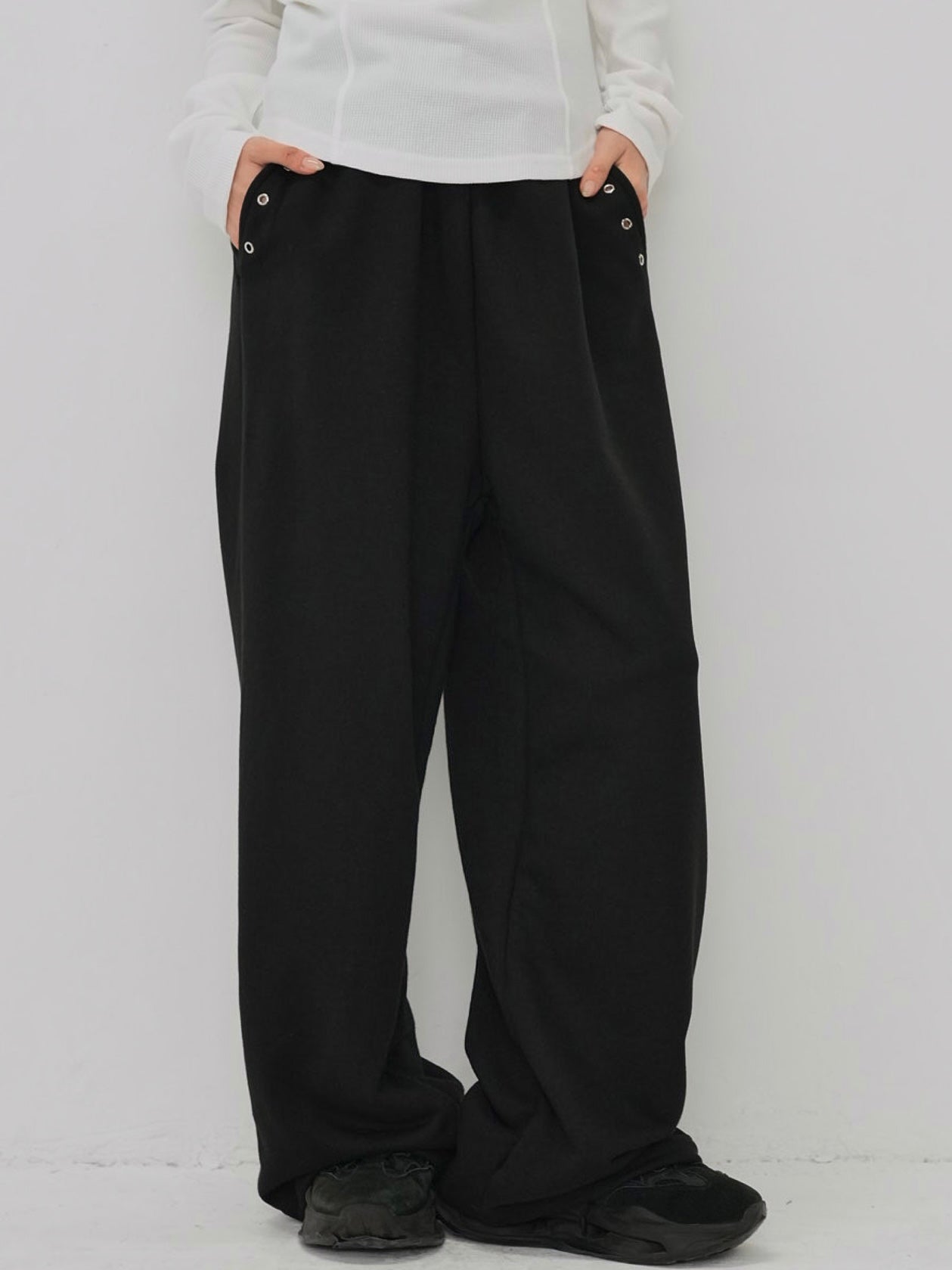 eyelet wide sweat pants