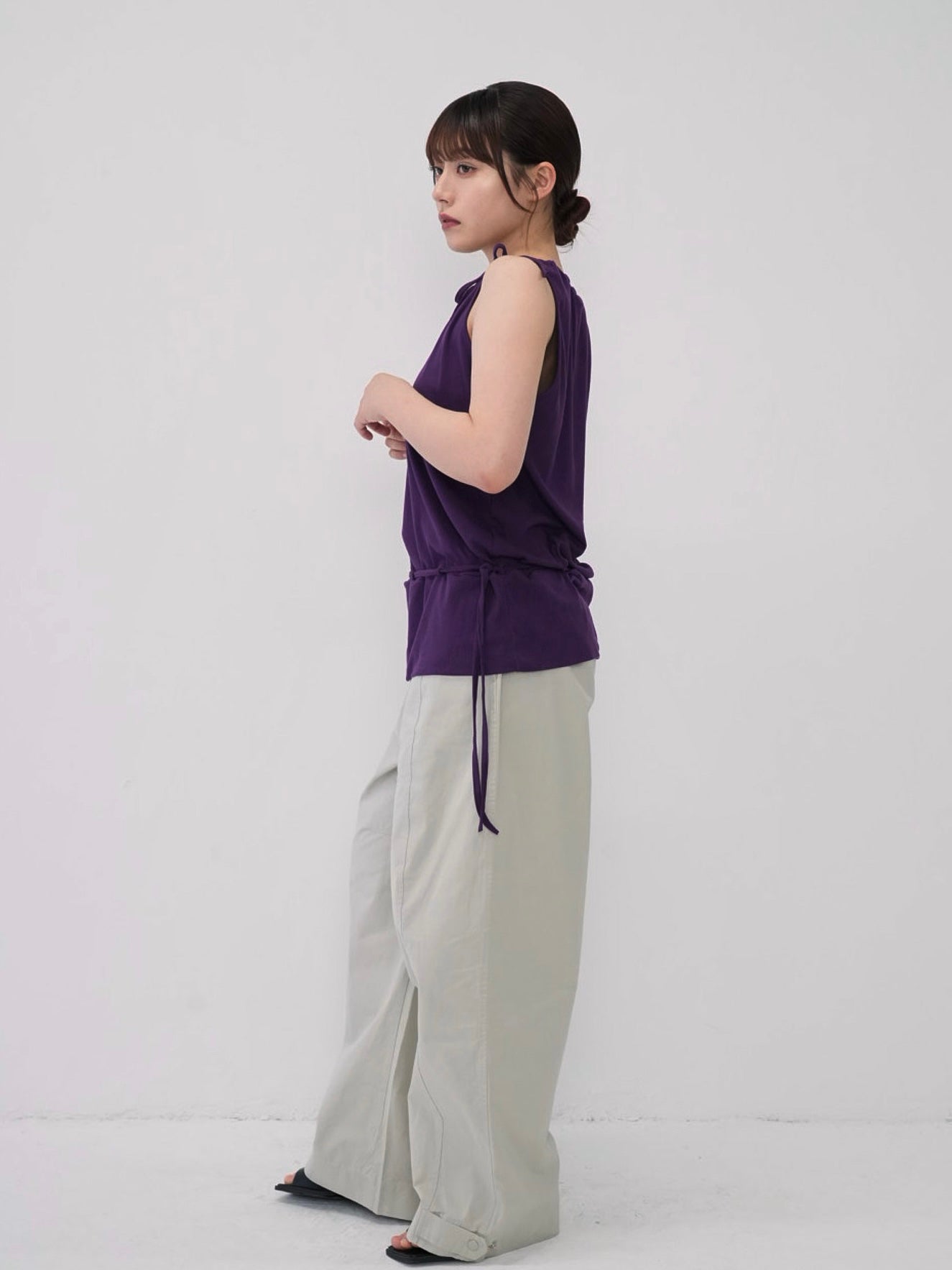 cutout design tank top