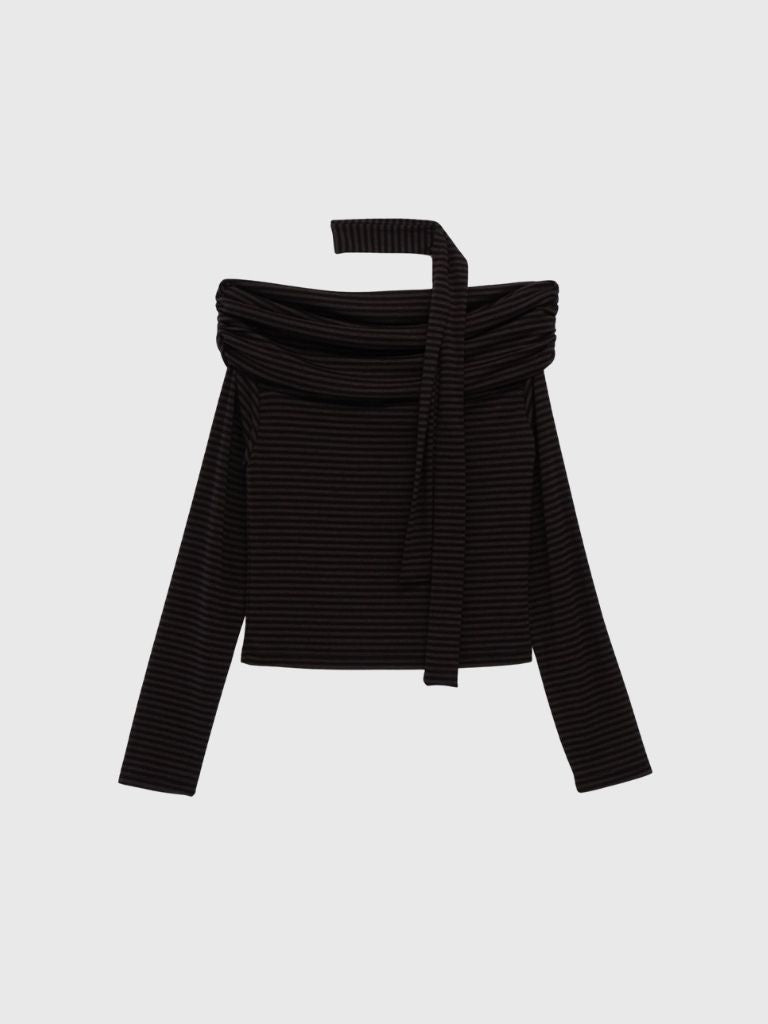 border offshoulder scarf tops