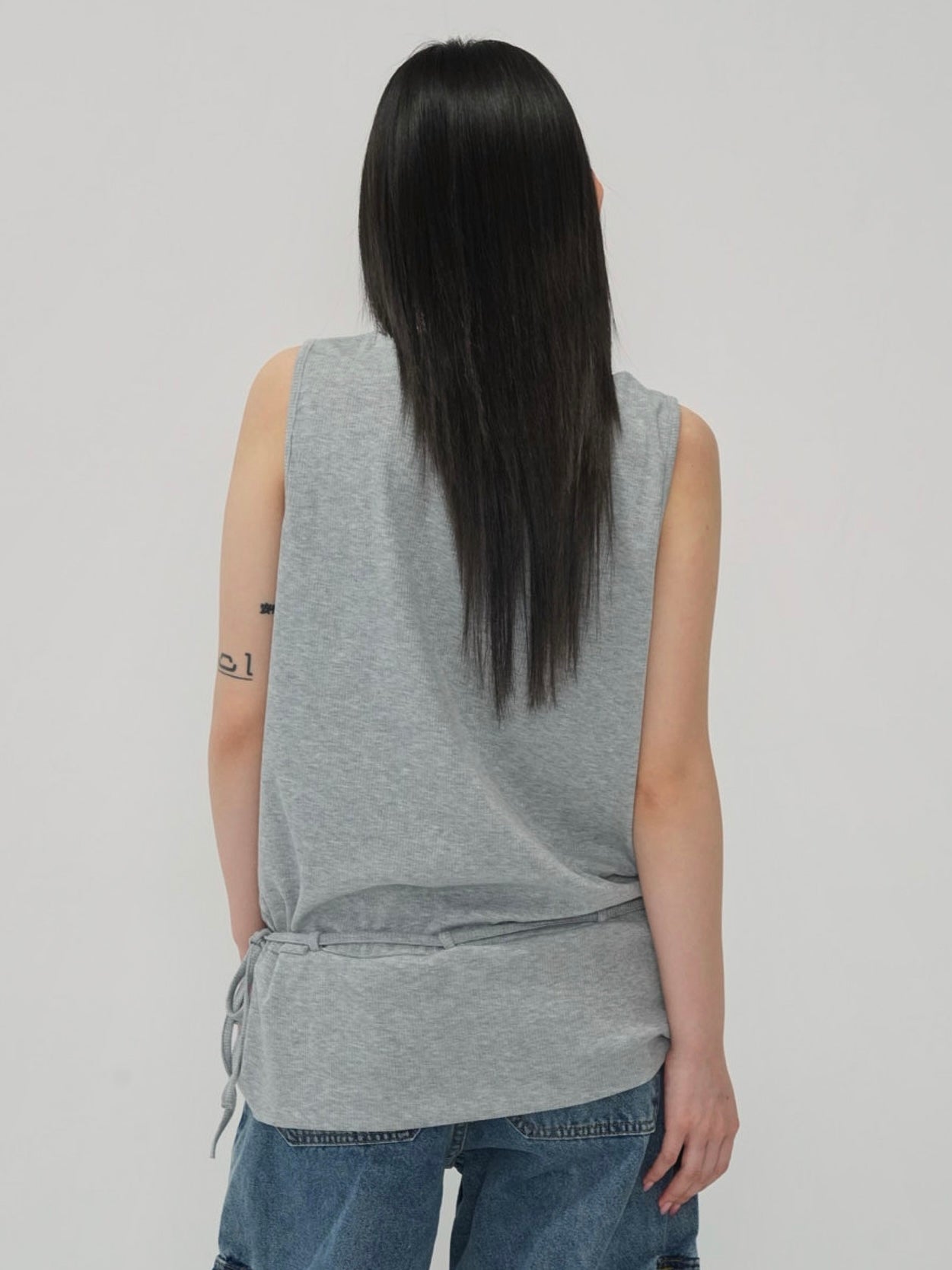 cutout design tank top