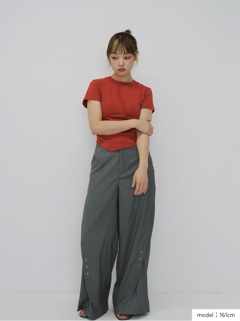 center seam side shirring tops