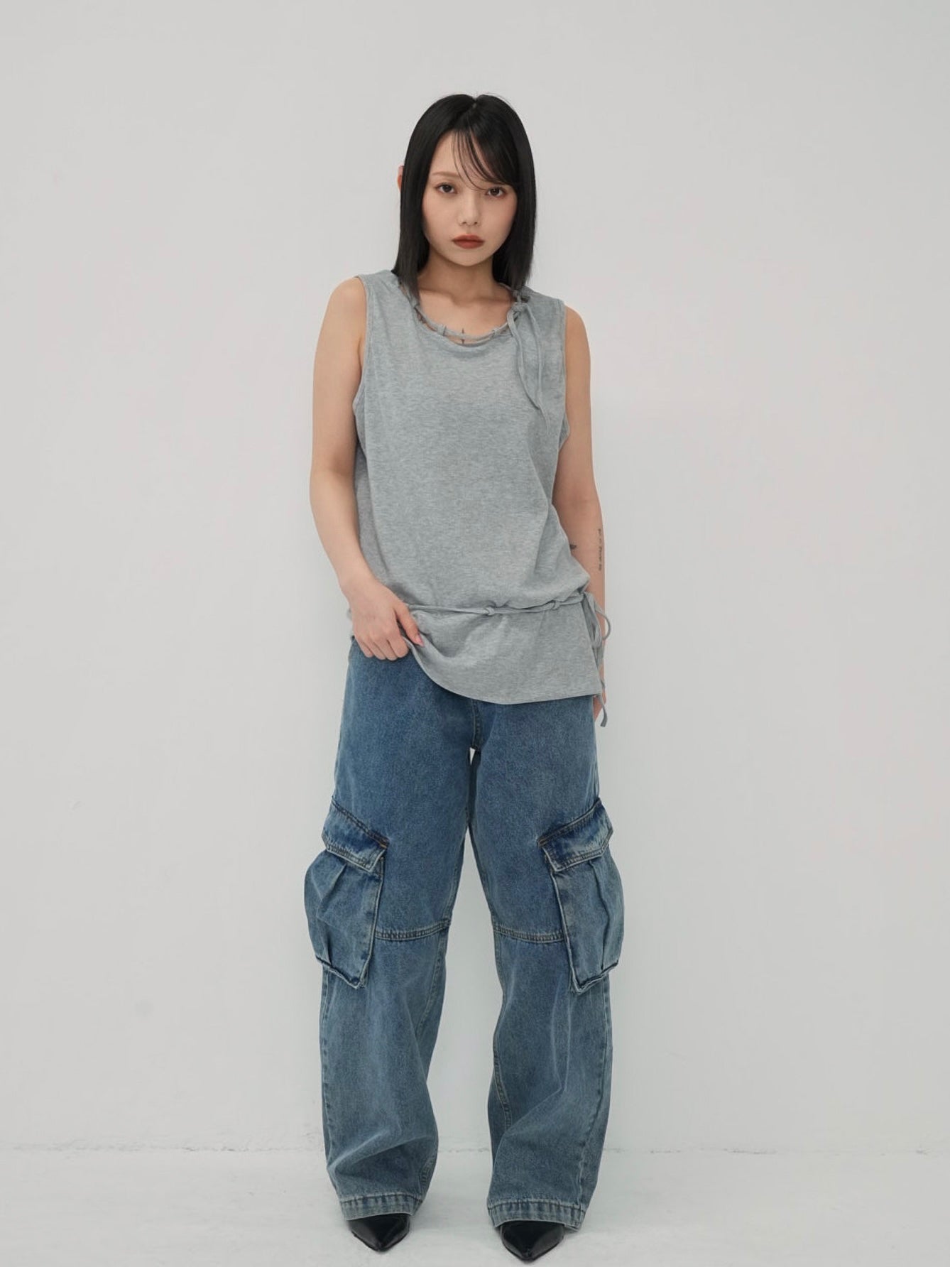 cutout design tank top