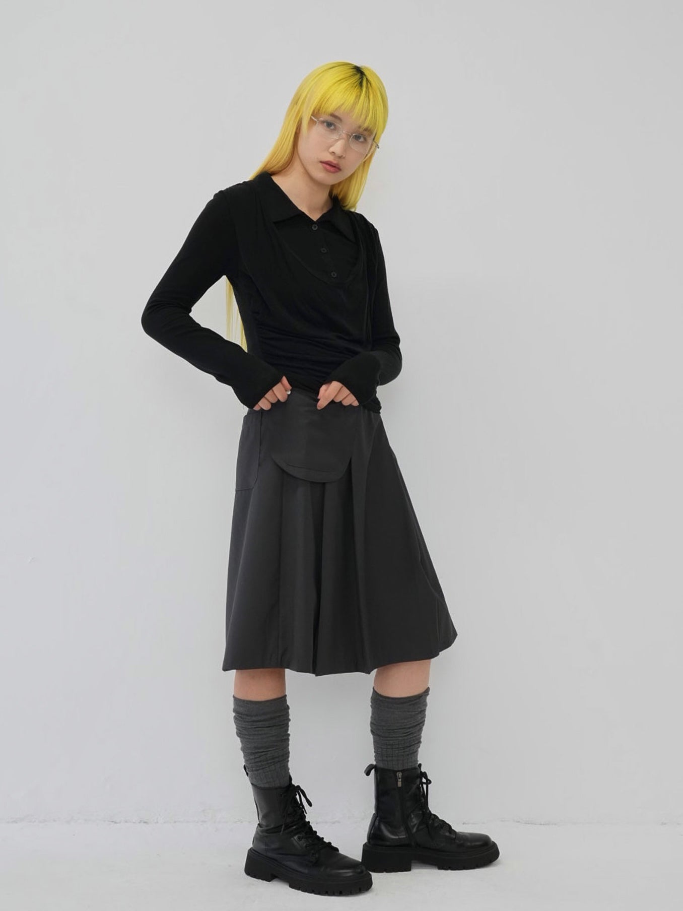 step pleats skirt