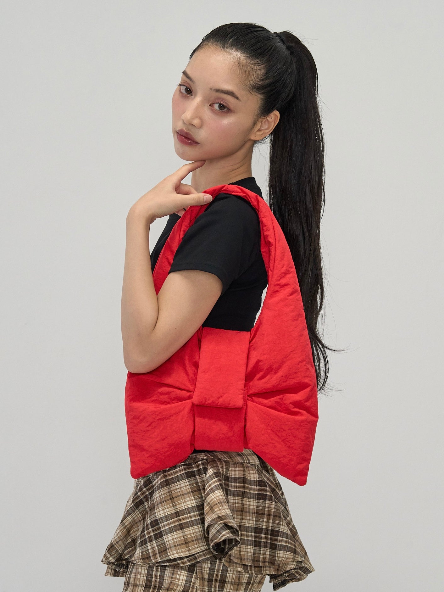 fluffy ribbon mini bag