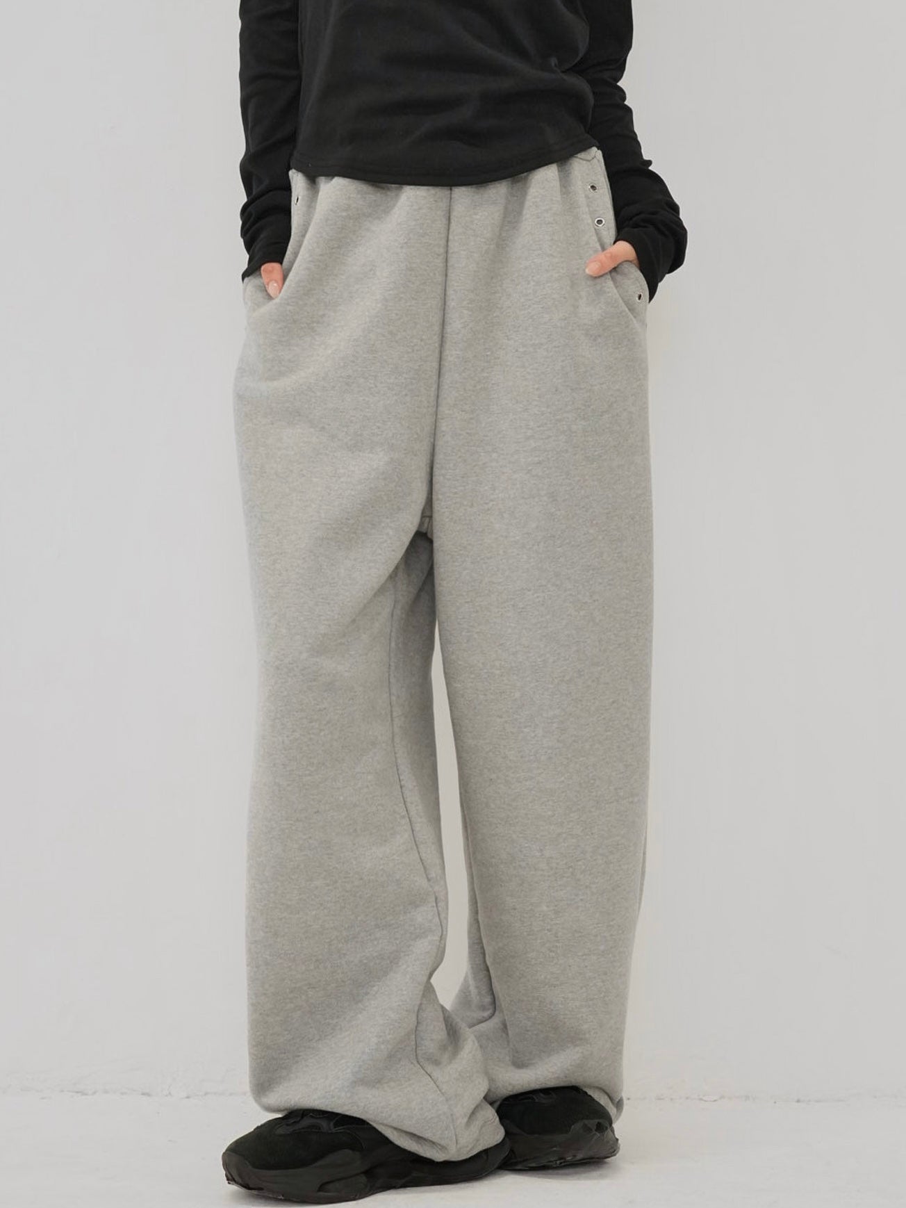 eyelet wide sweat pants