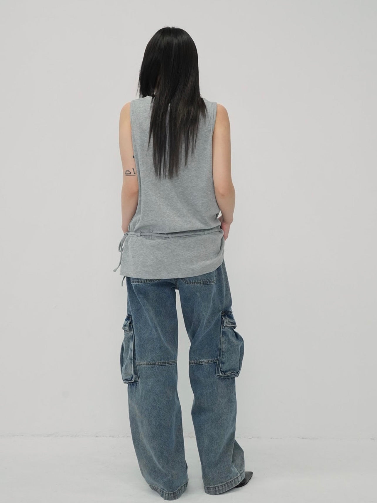 cutout design tank top