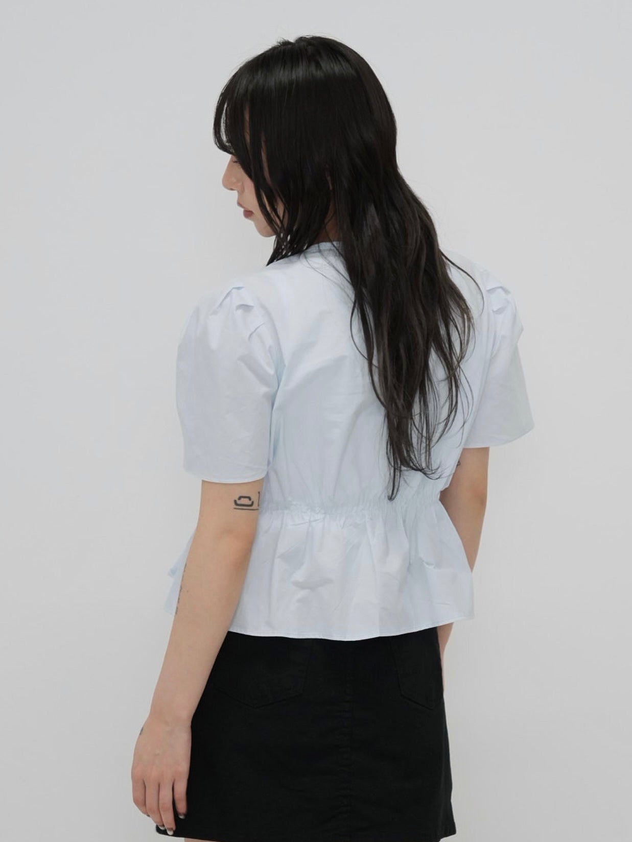 front ribbon blouse