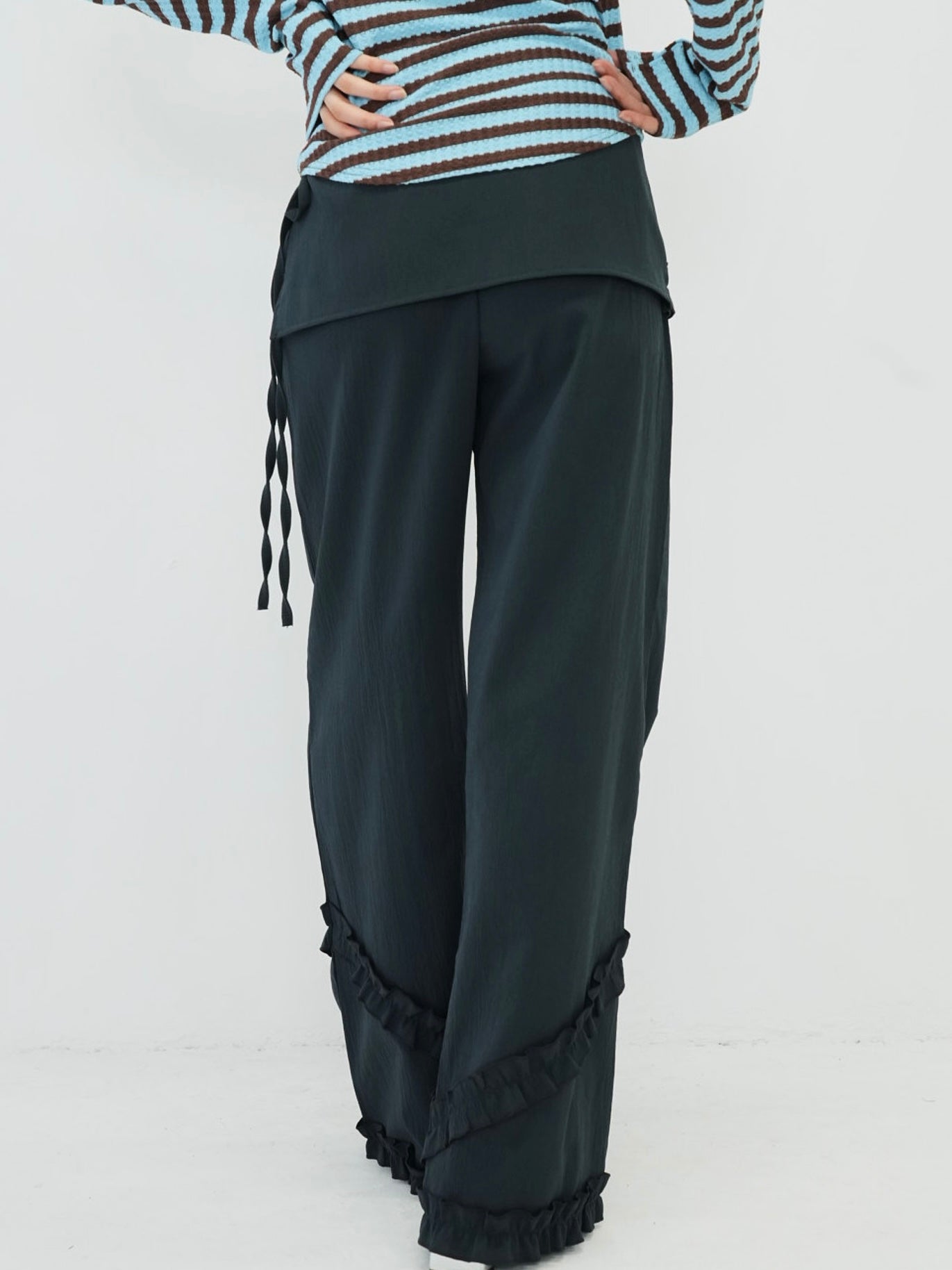 hem ruffle wrap pants