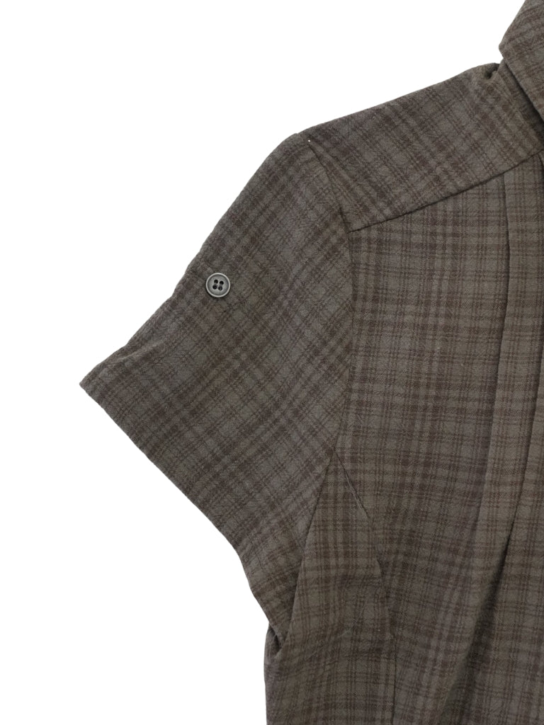 button sleeve check shirt