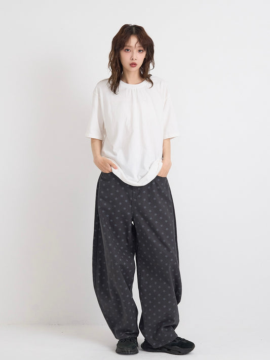 star dot balloon pants