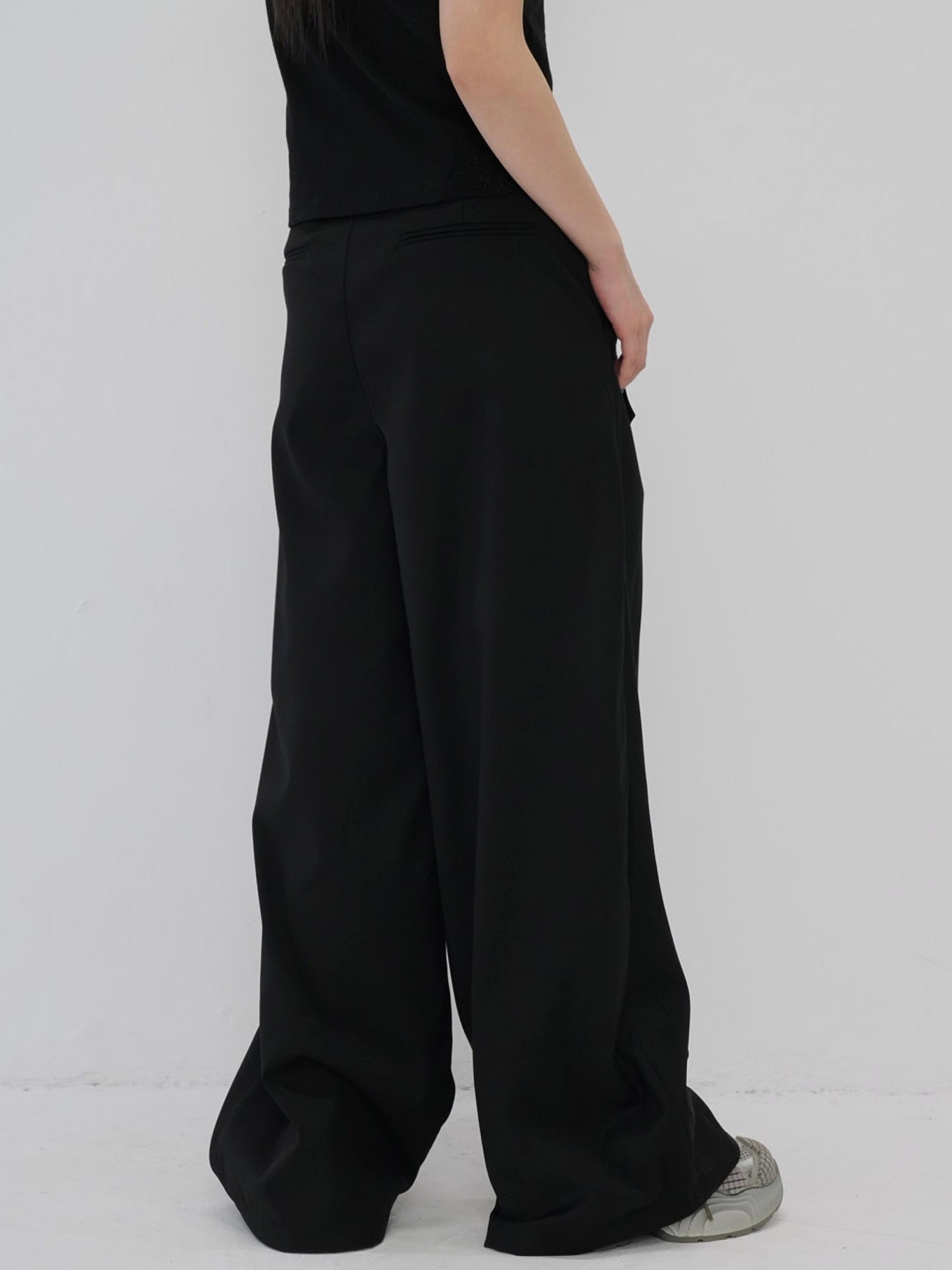 layered belt wide pants