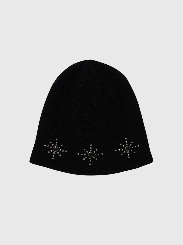 nova star stud beanie