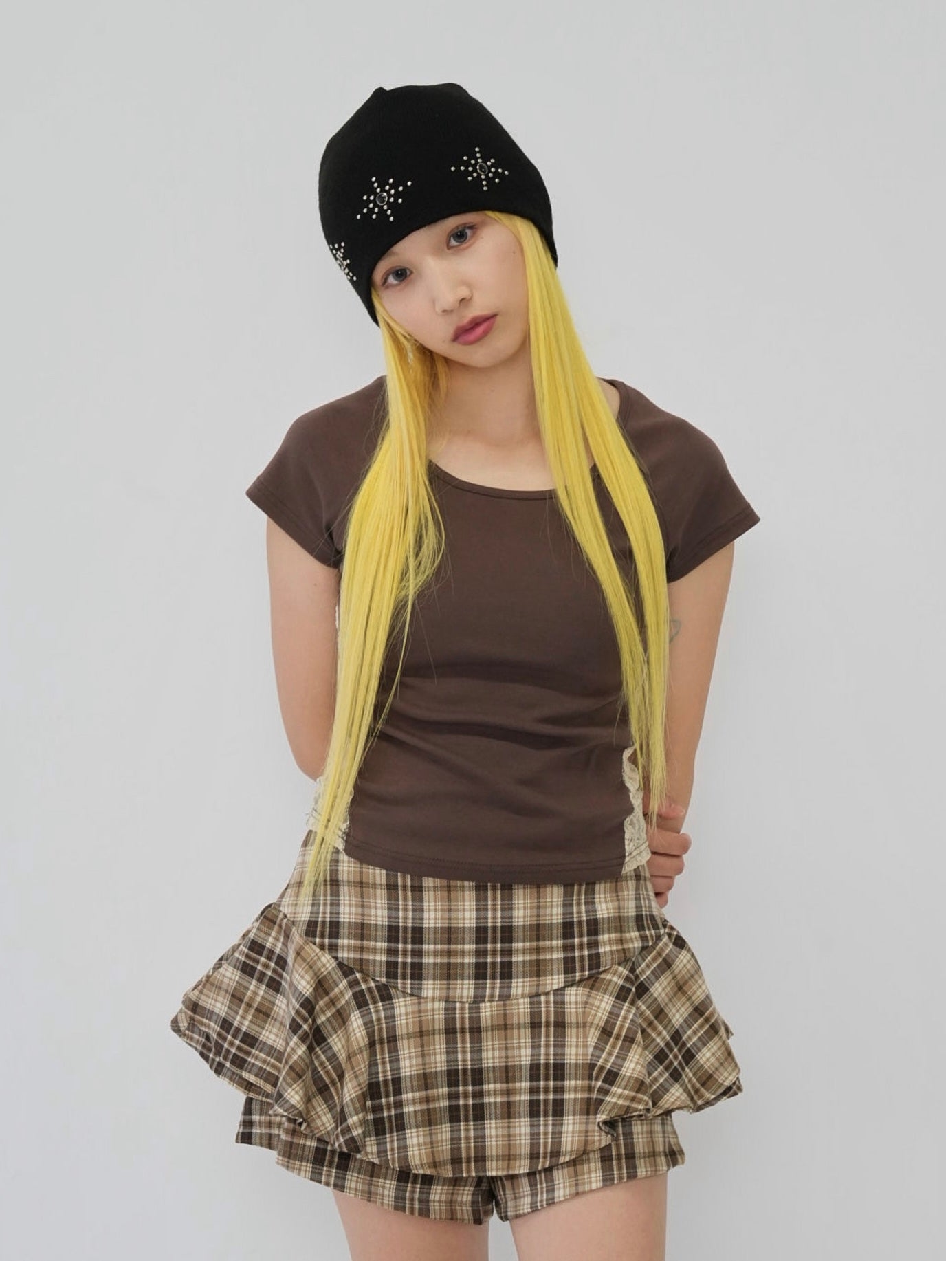 nova star stud beanie