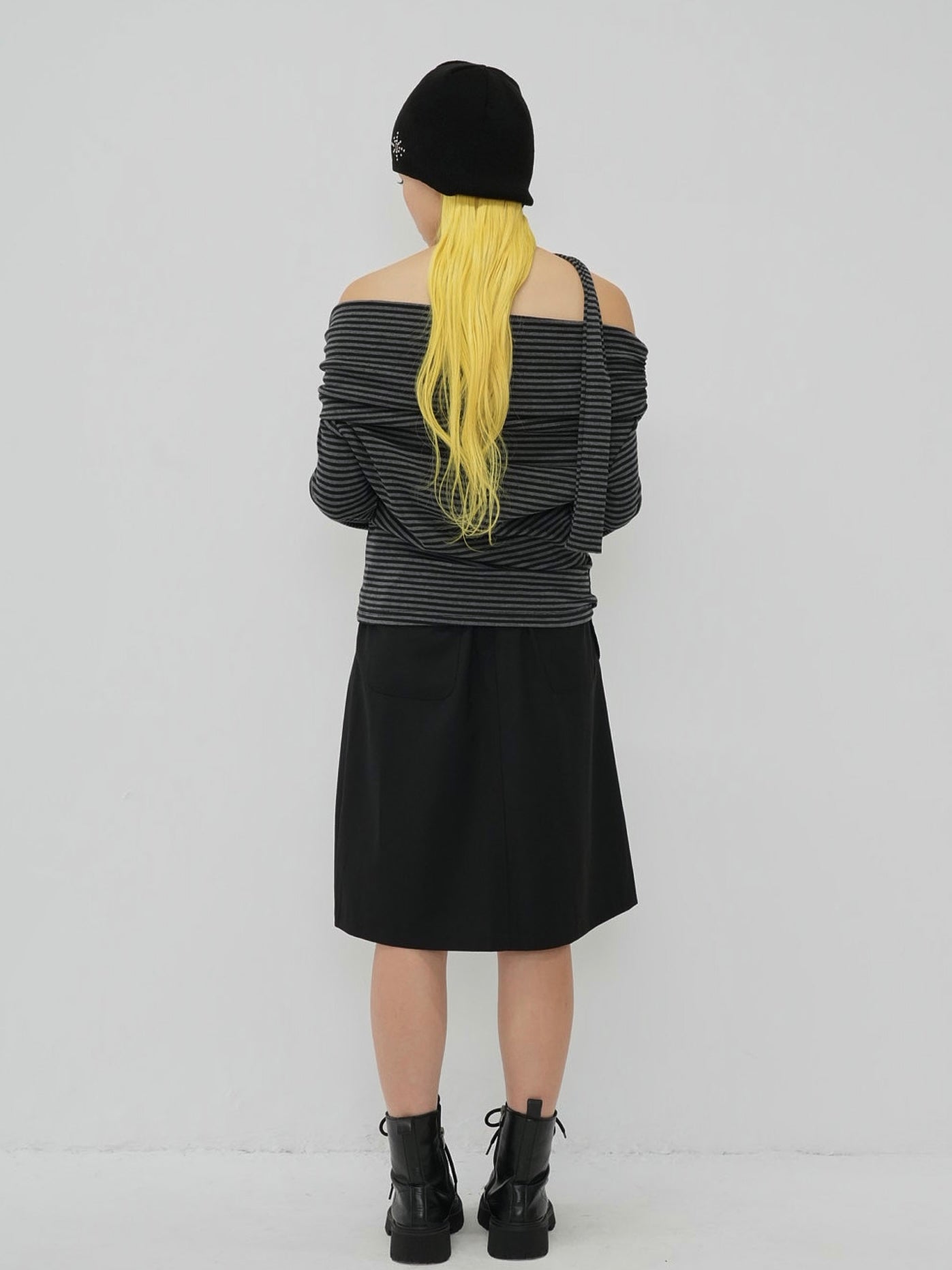 step pleats skirt