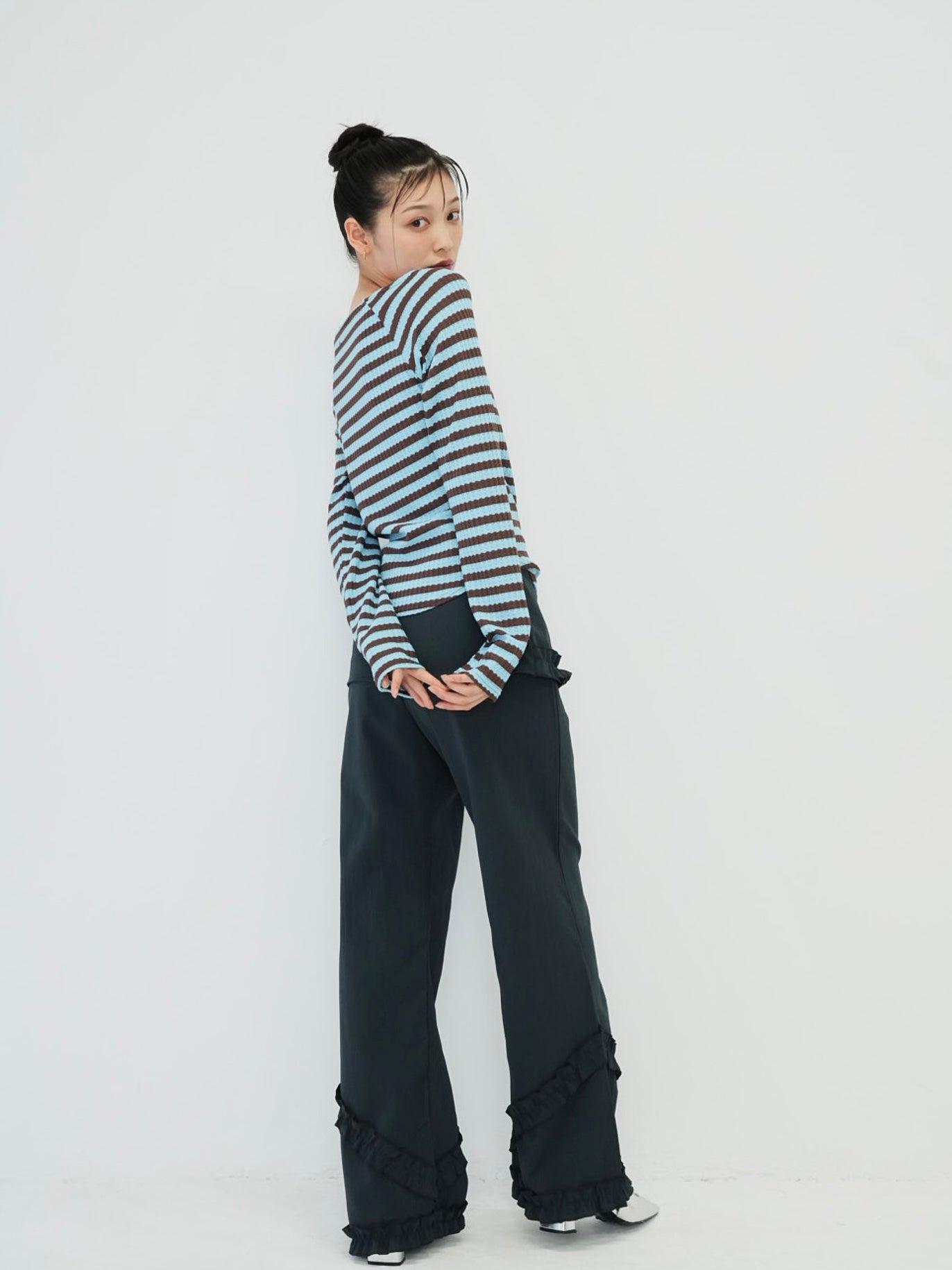 hem ruffle wrap pants