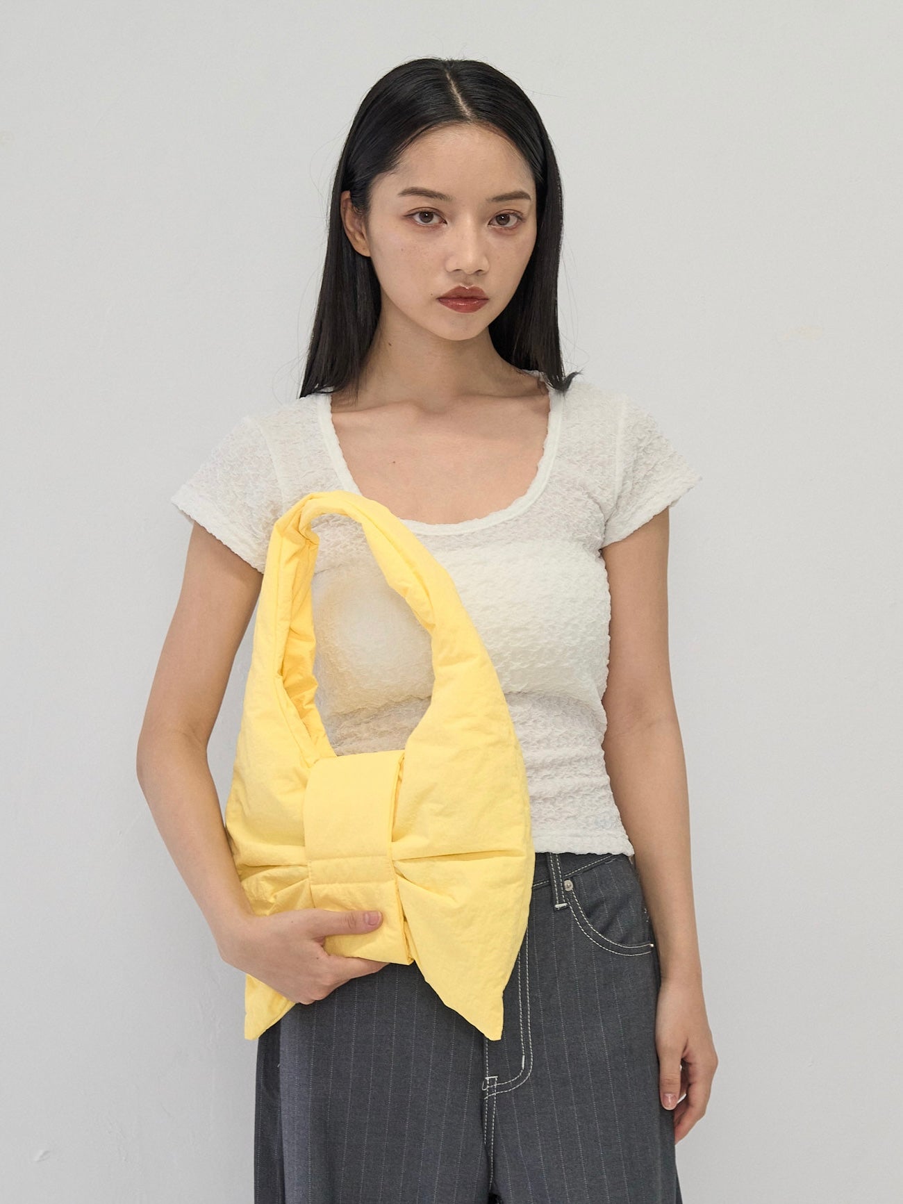 fluffy ribbon mini bag