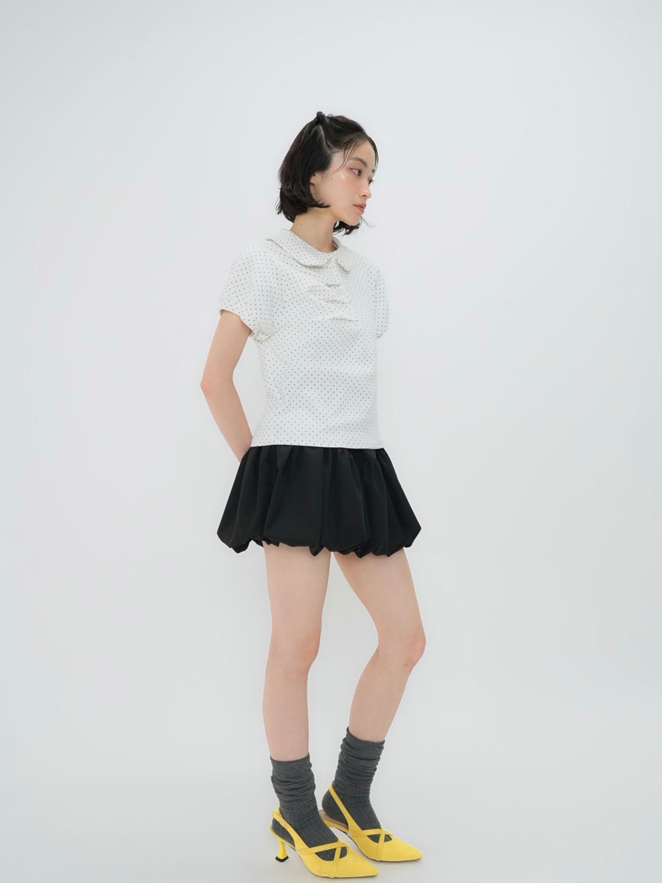 round collar puff dot tops