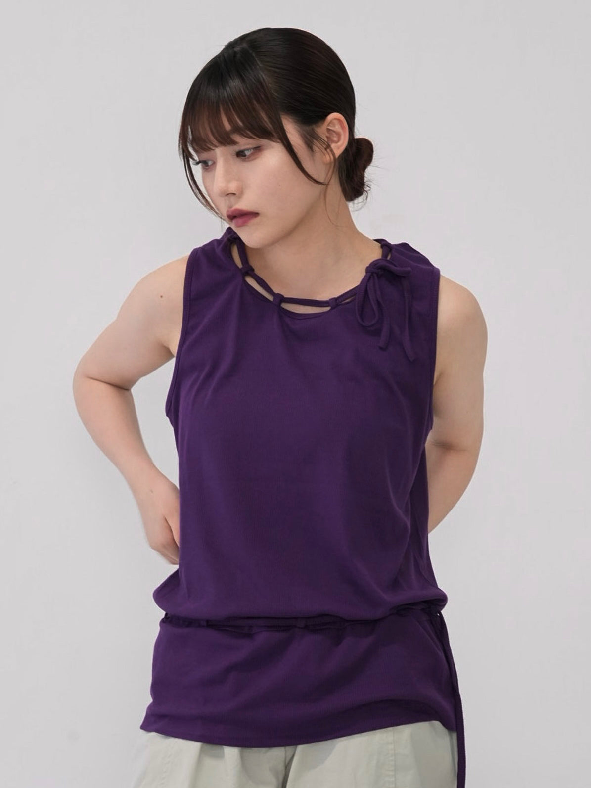 cutout design tank top