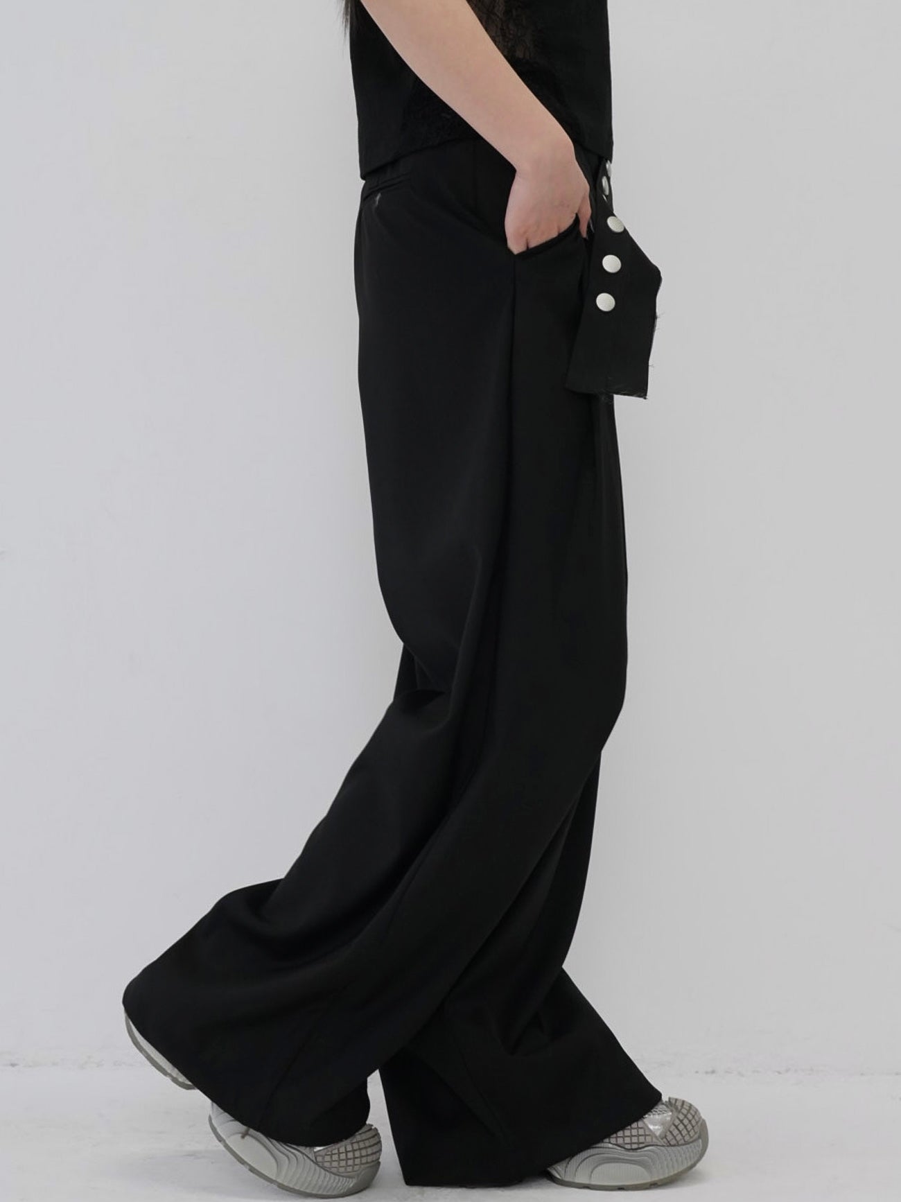 layered belt wide pants