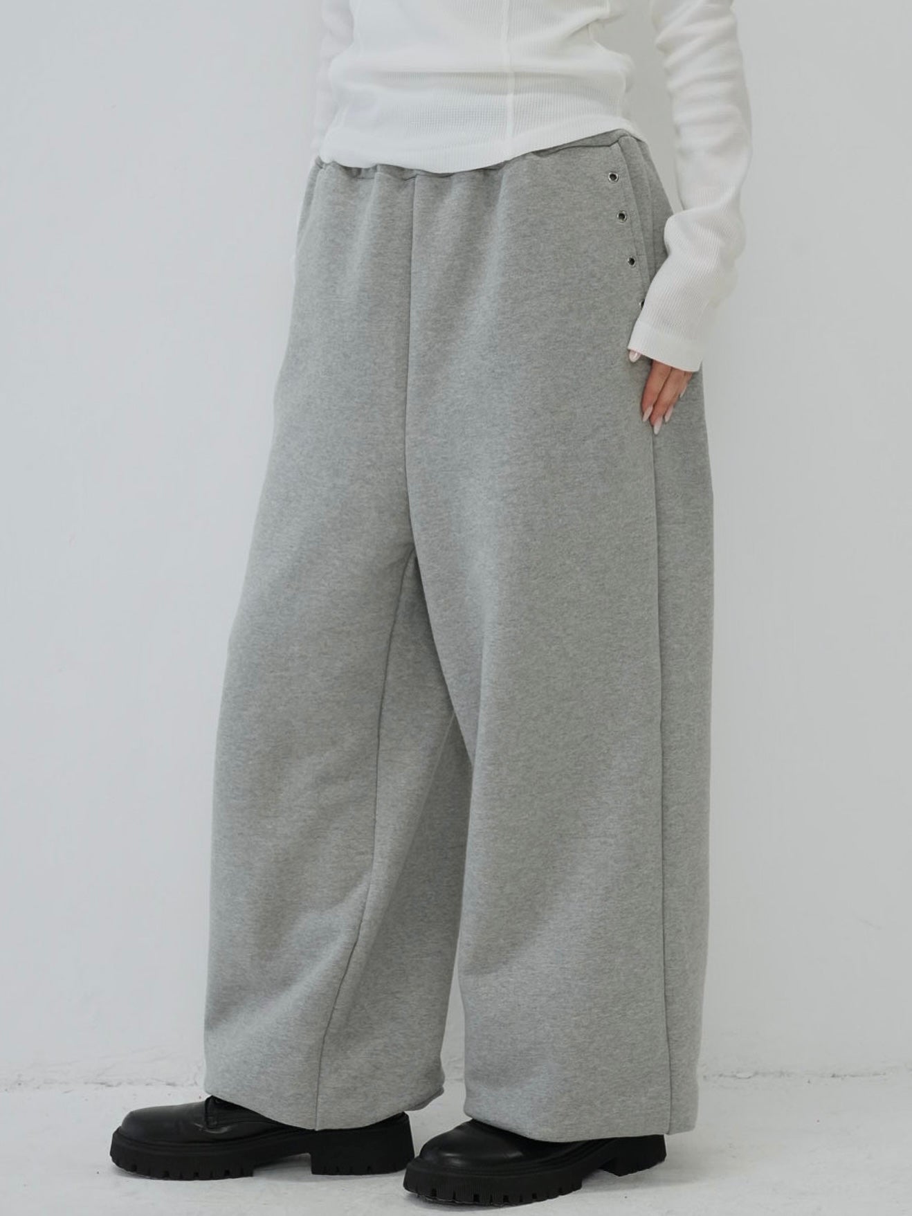 eyelet wide sweat pants