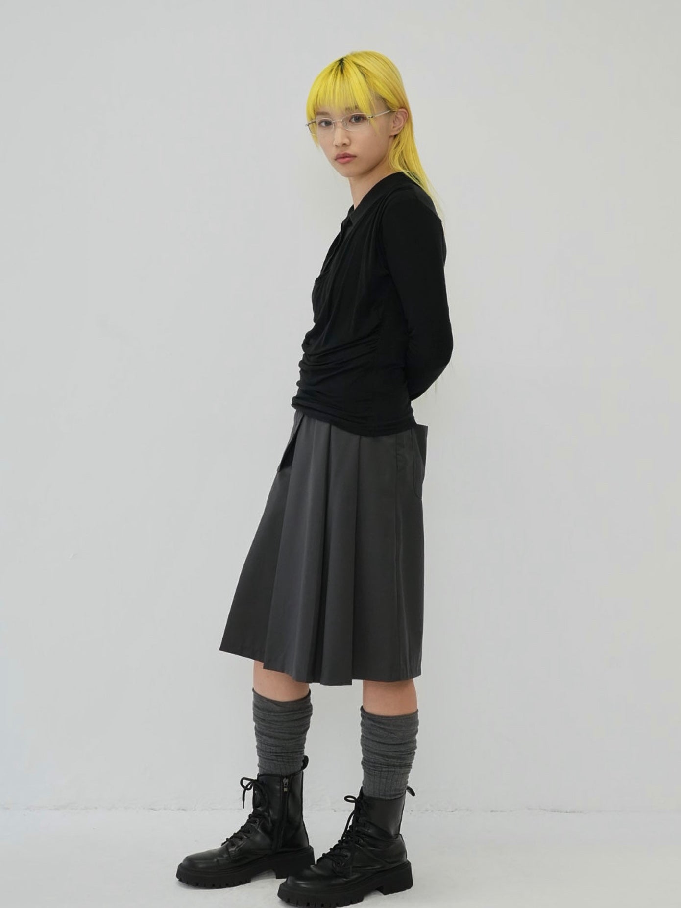 step pleats skirt