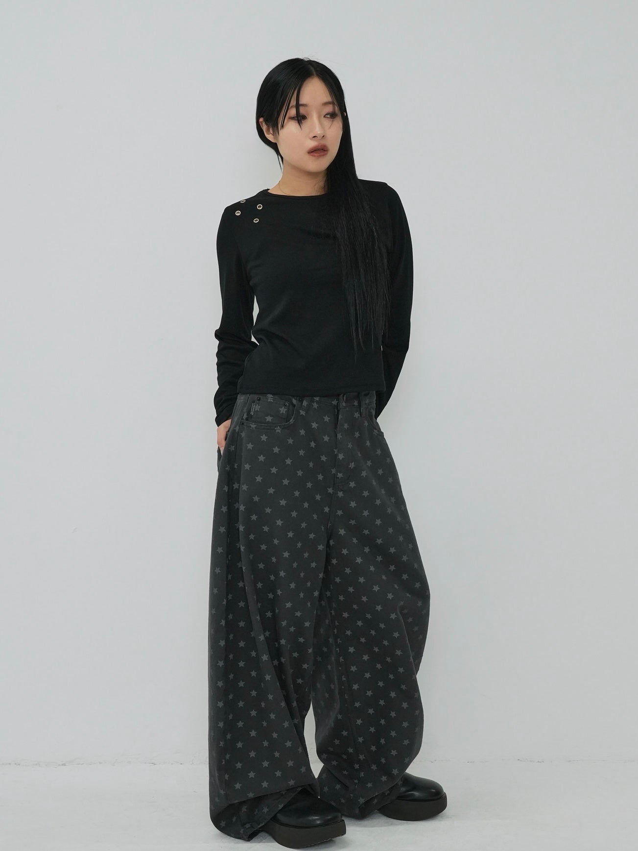 star dot balloon pants