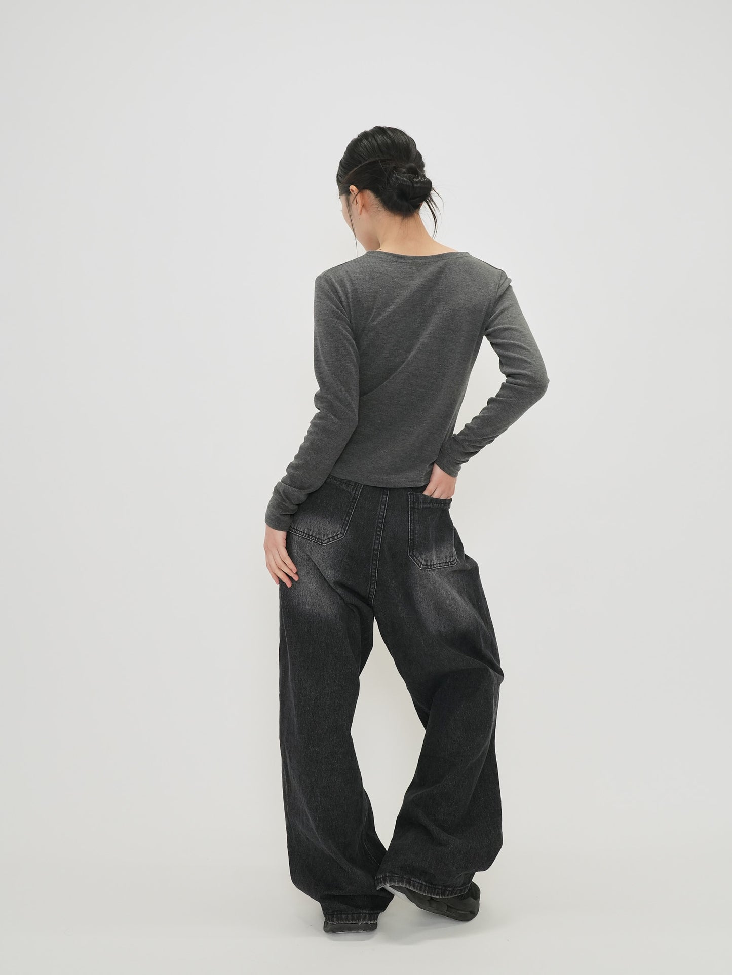 asymmetry frill blouse t