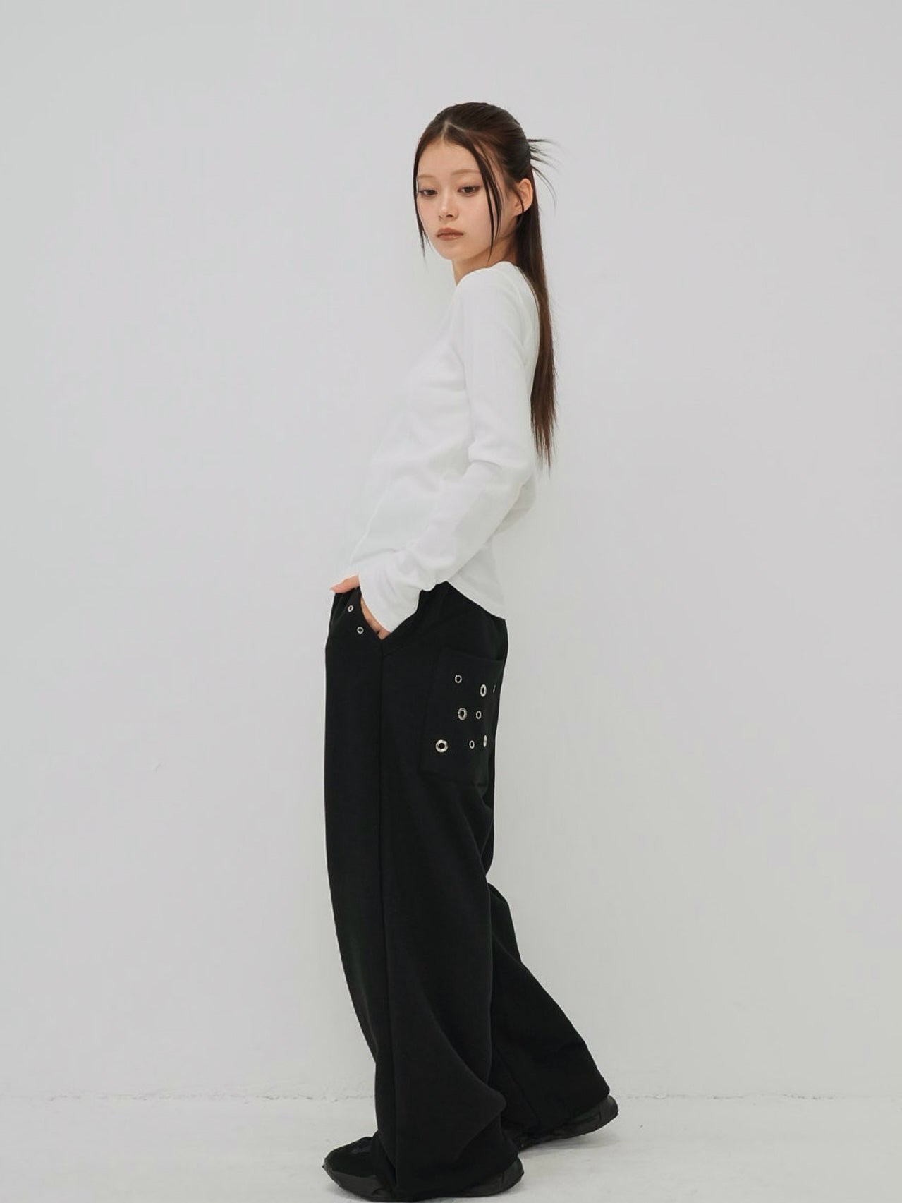 eyelet wide sweat pants