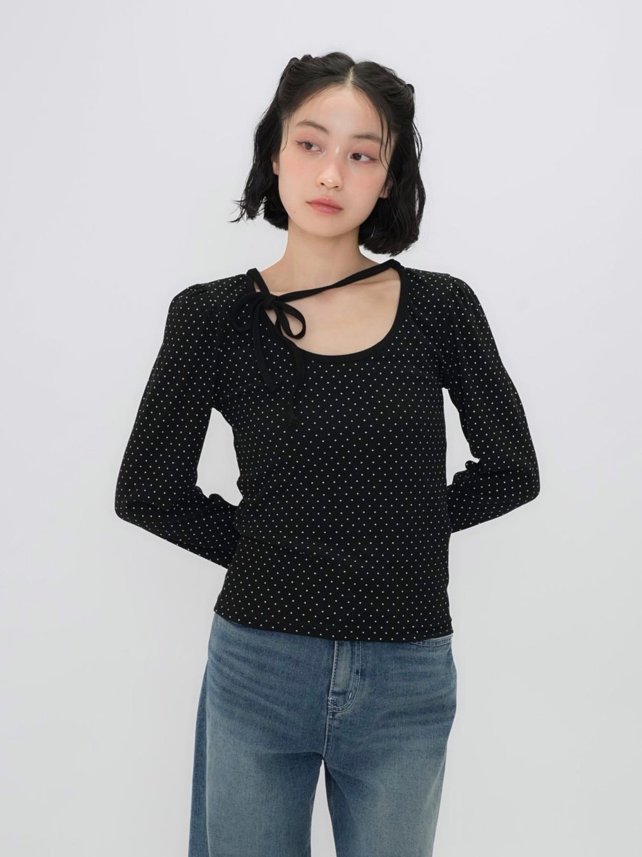oval neck dot tops