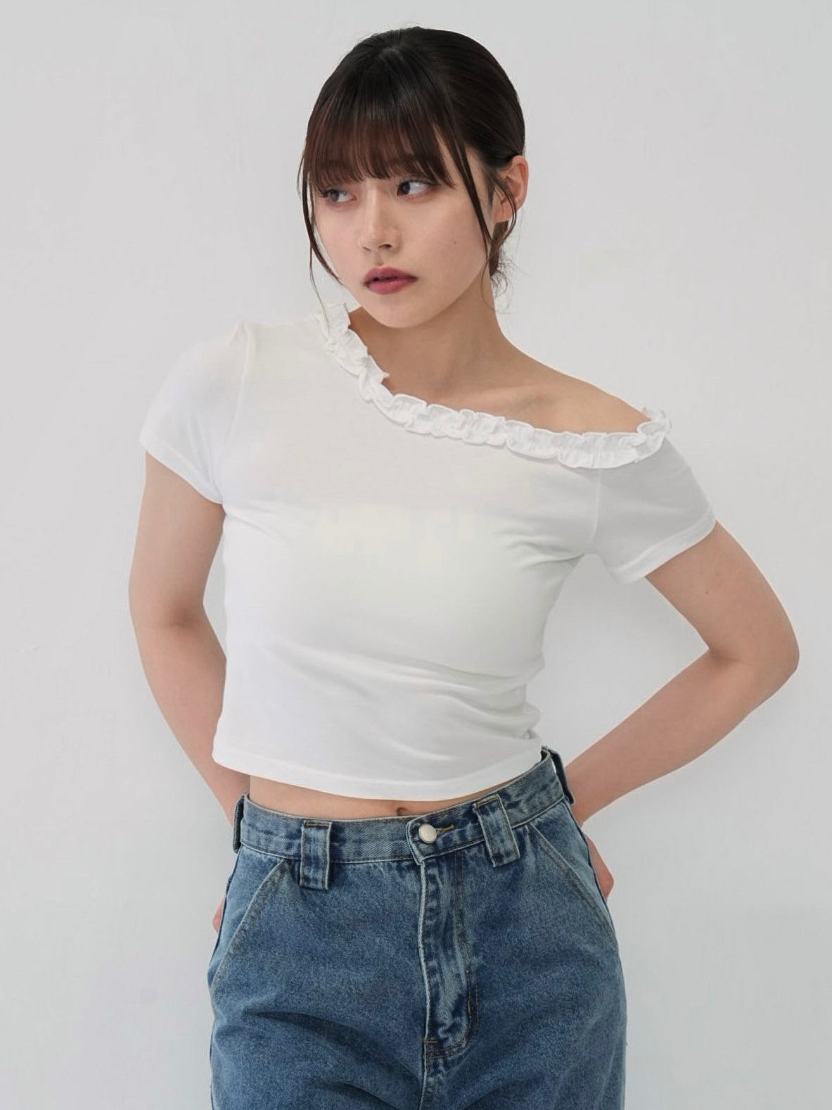 edge frill tops
