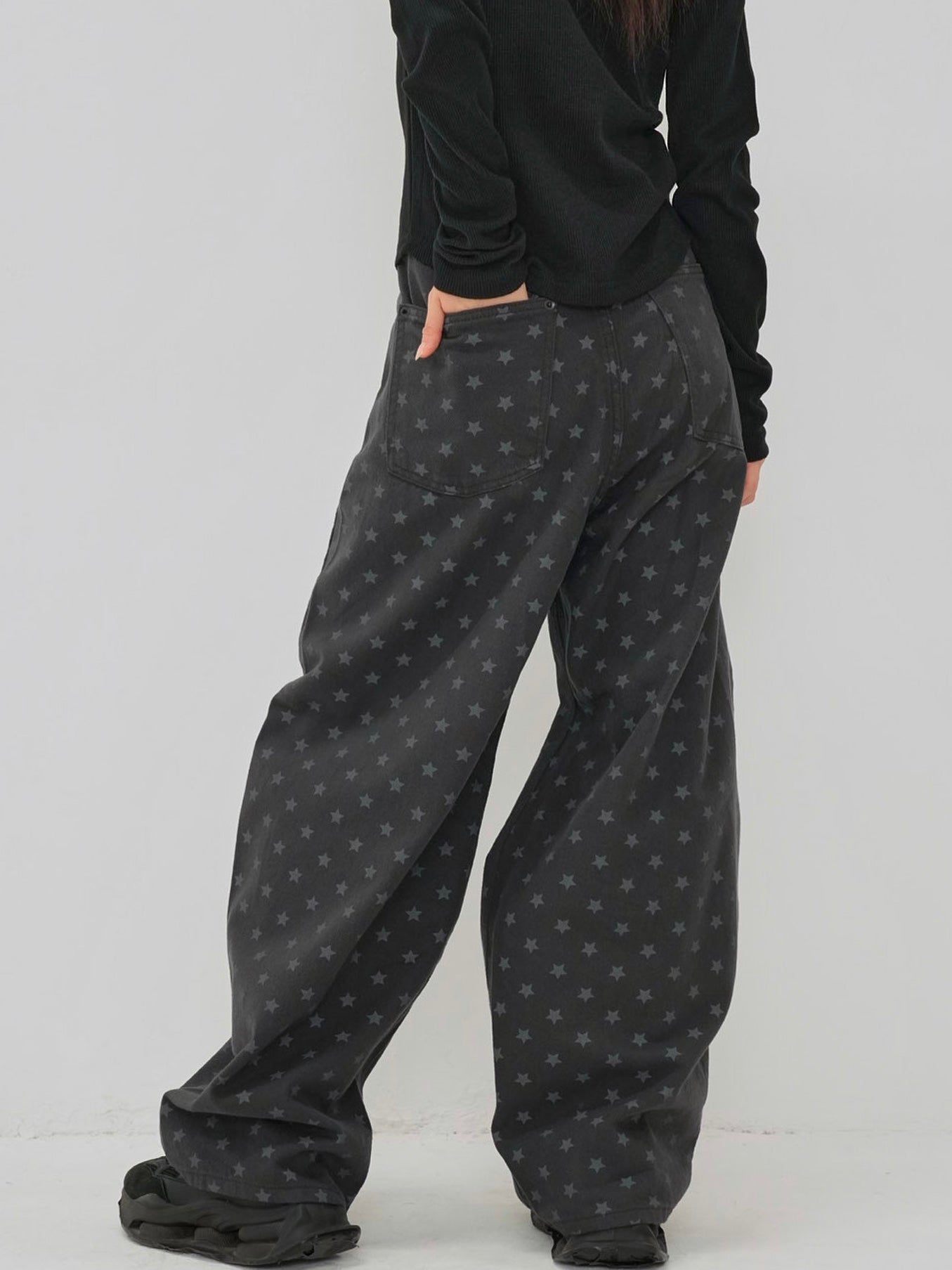 star dot balloon pants