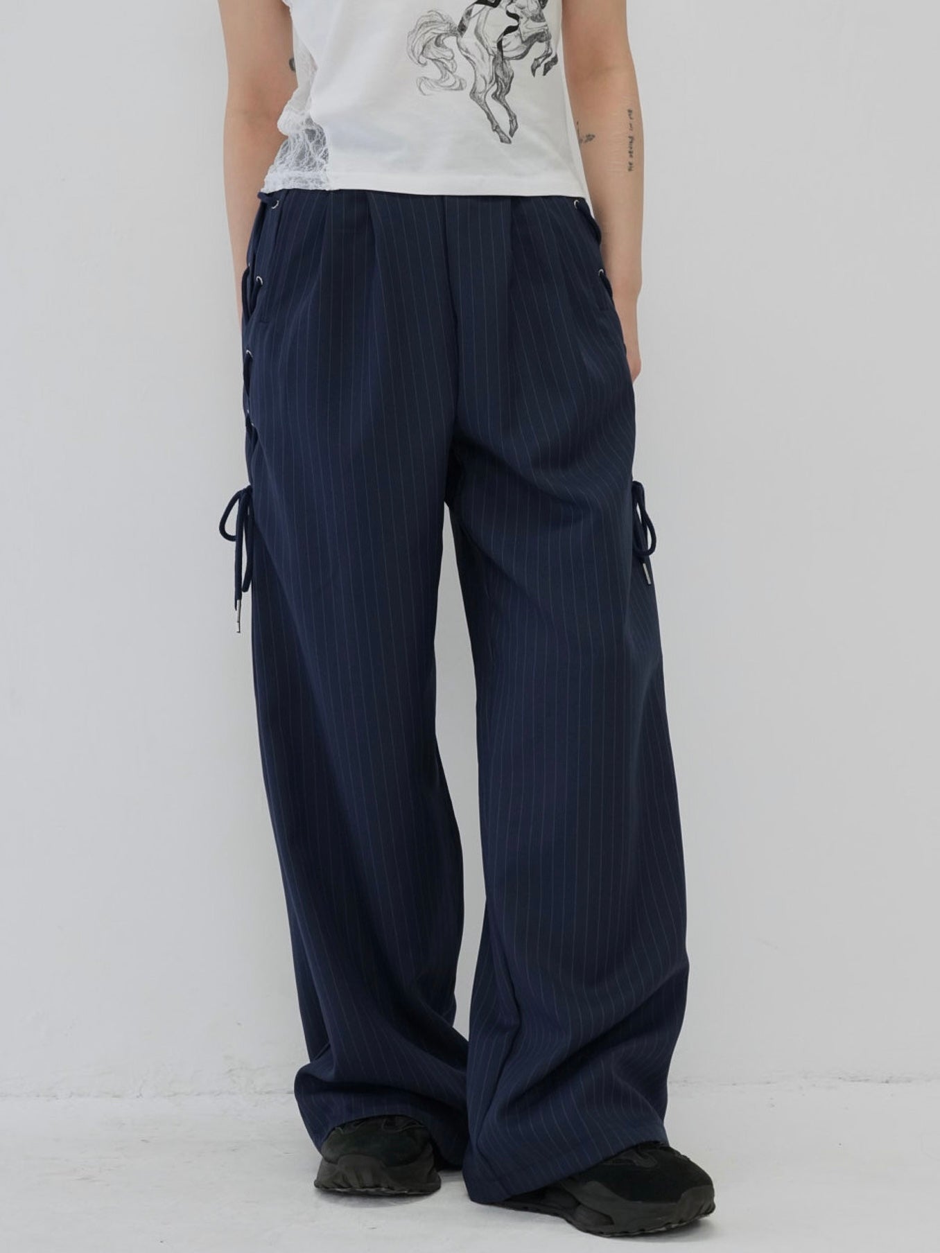 stripe side ribbon wide pants