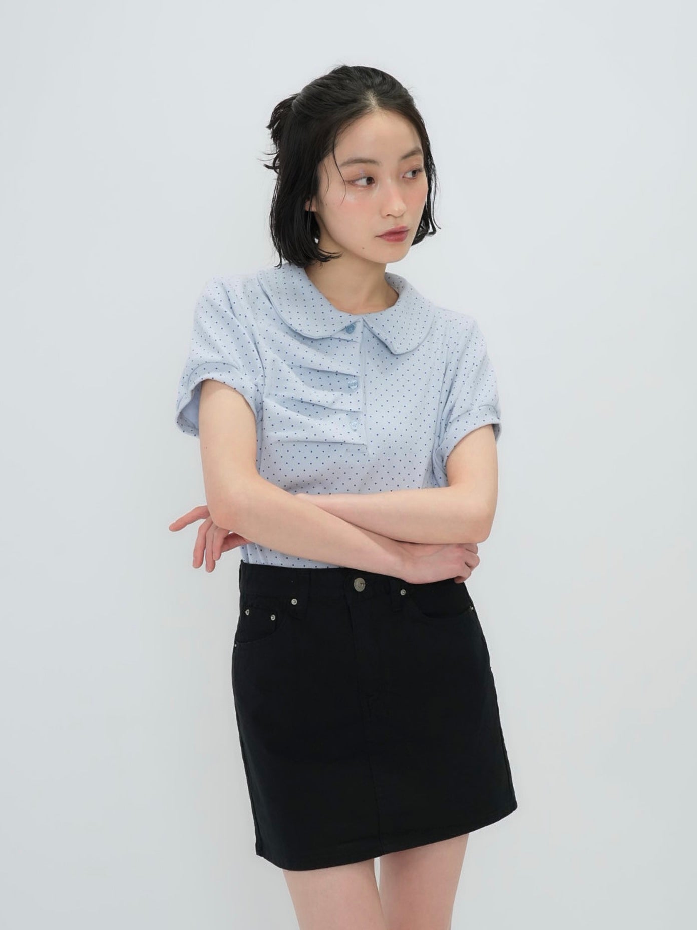 round collar puff dot tops