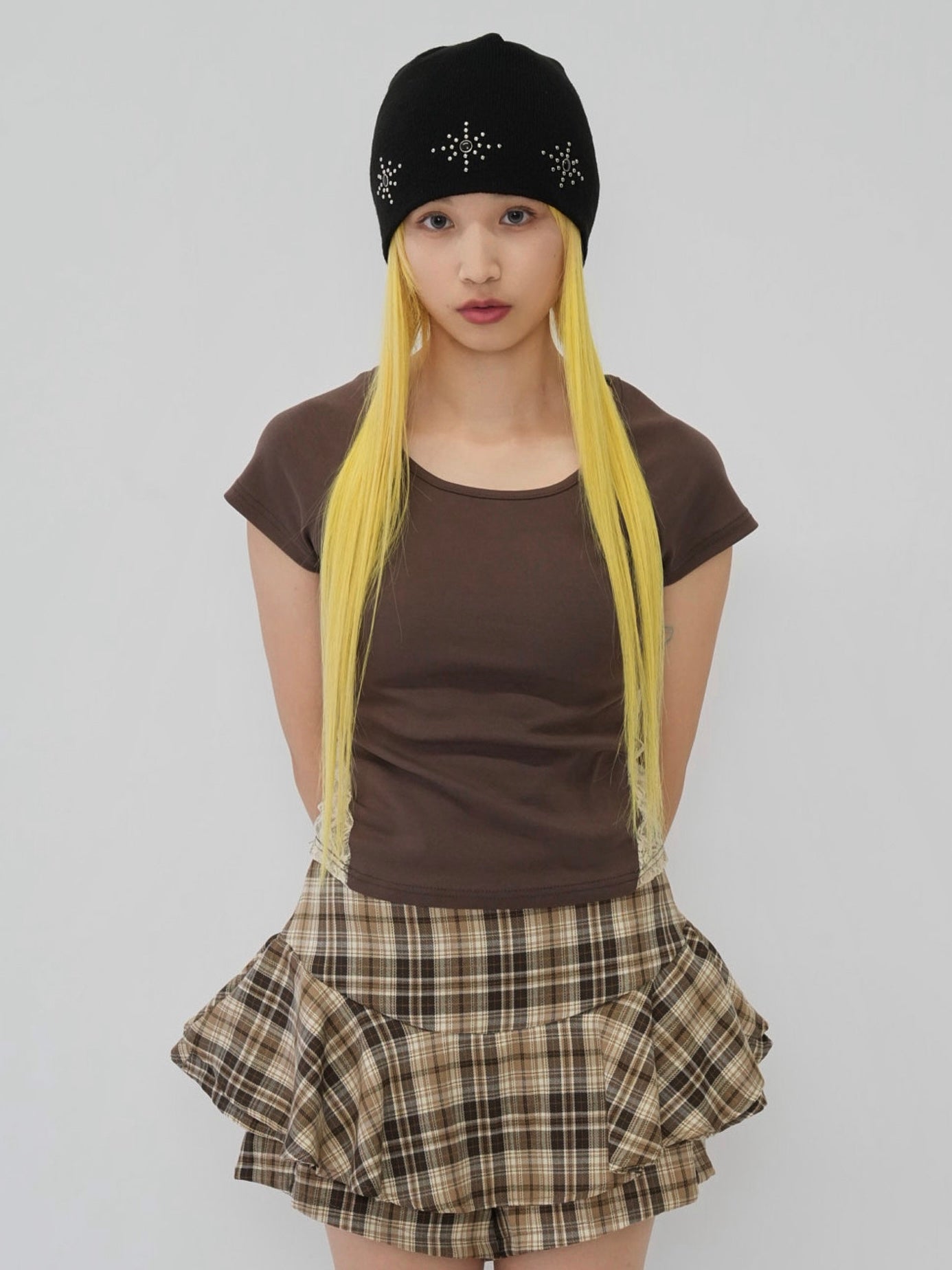 nova star stud beanie