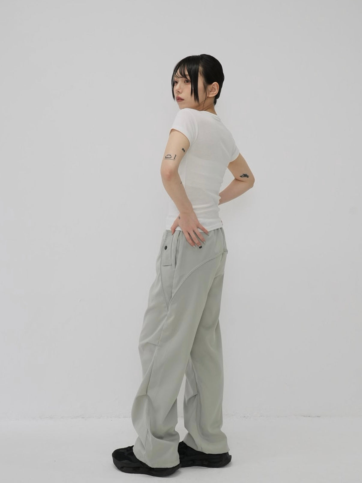 drawstring cargo pants