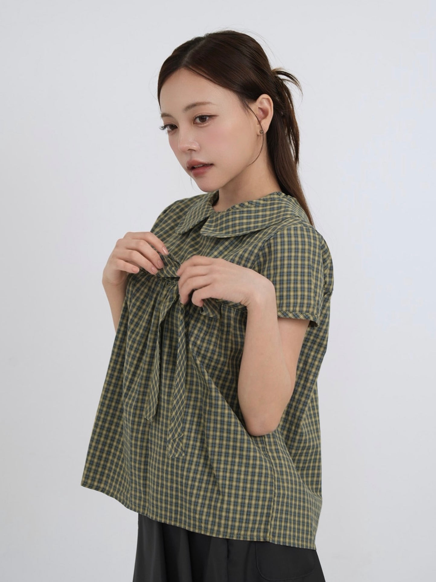 collar check blouse