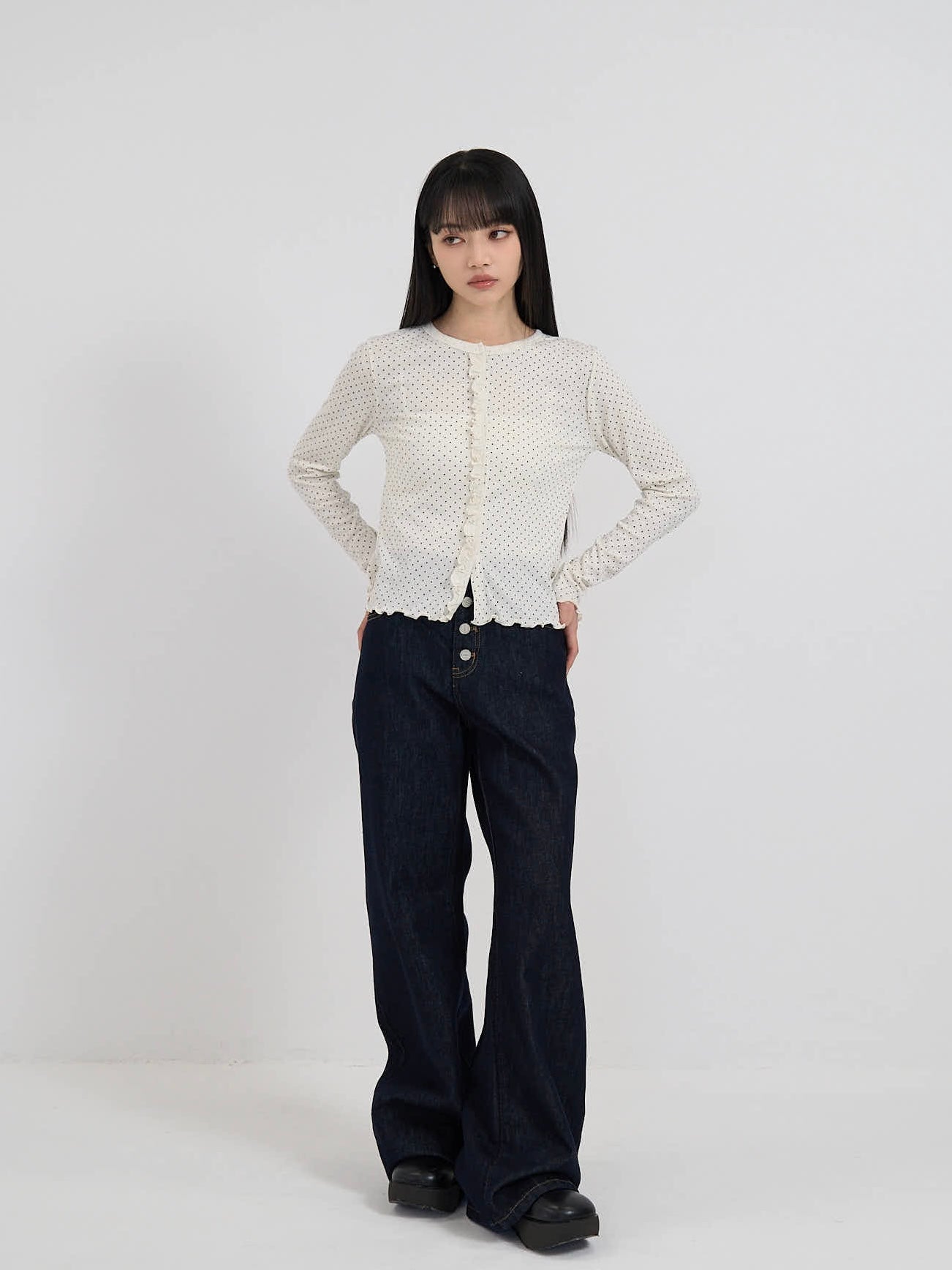 button line bootcut denim pants