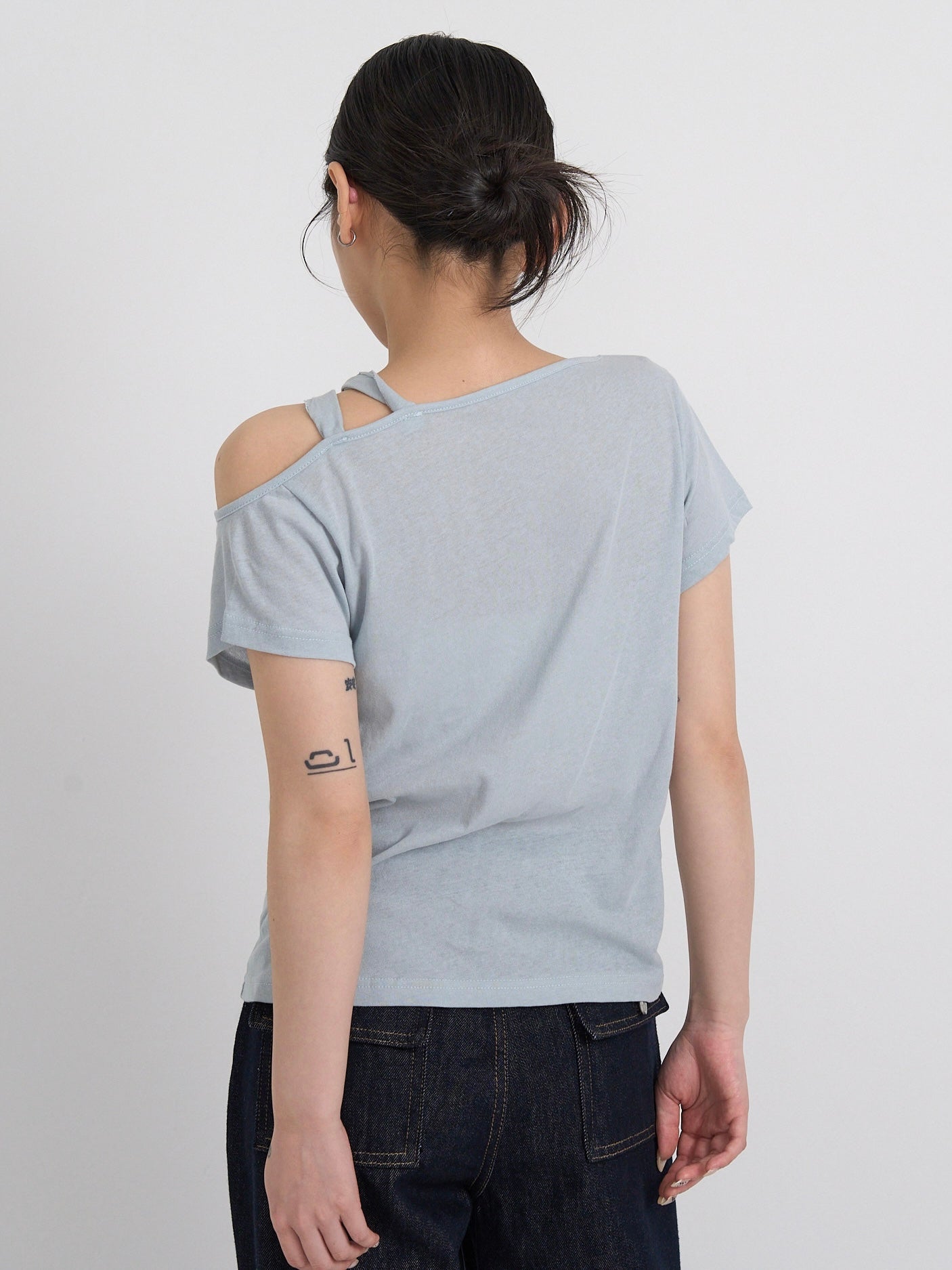 one shoulder cut tops