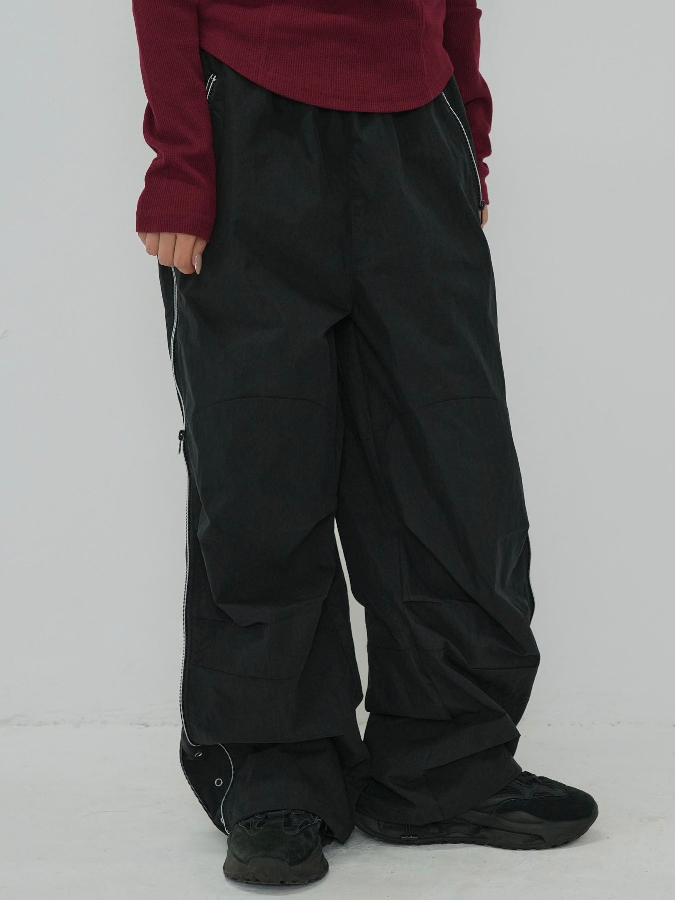 side zip eyelet pants