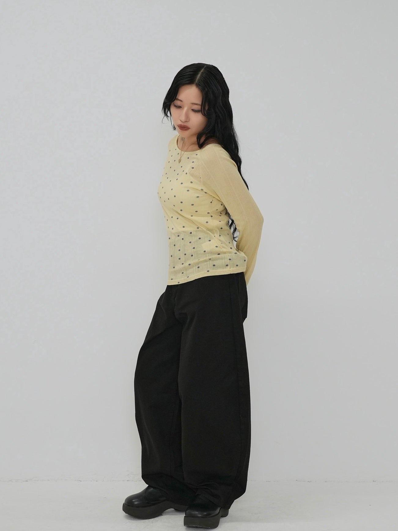 light dot raglan tops