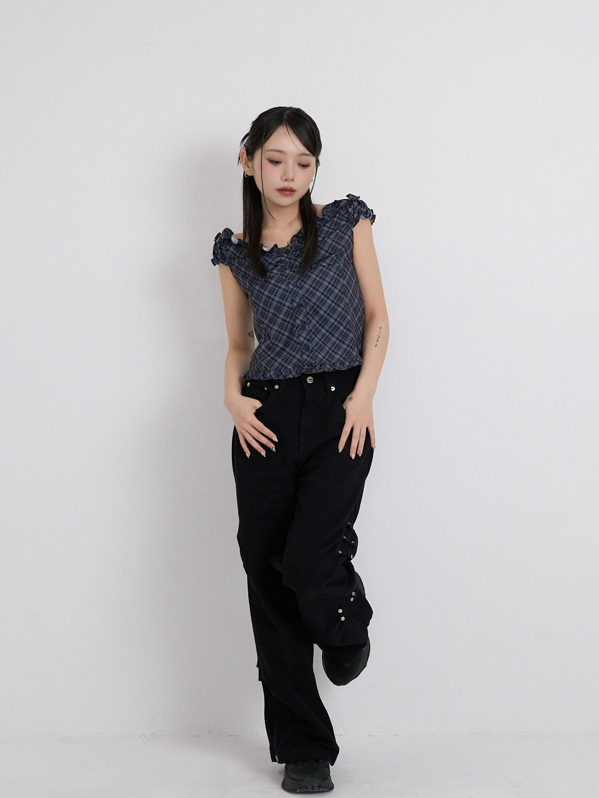 cotton side eyelet pants