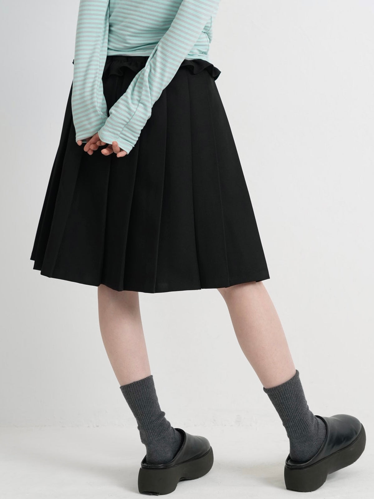 frill waist pleated skirt
