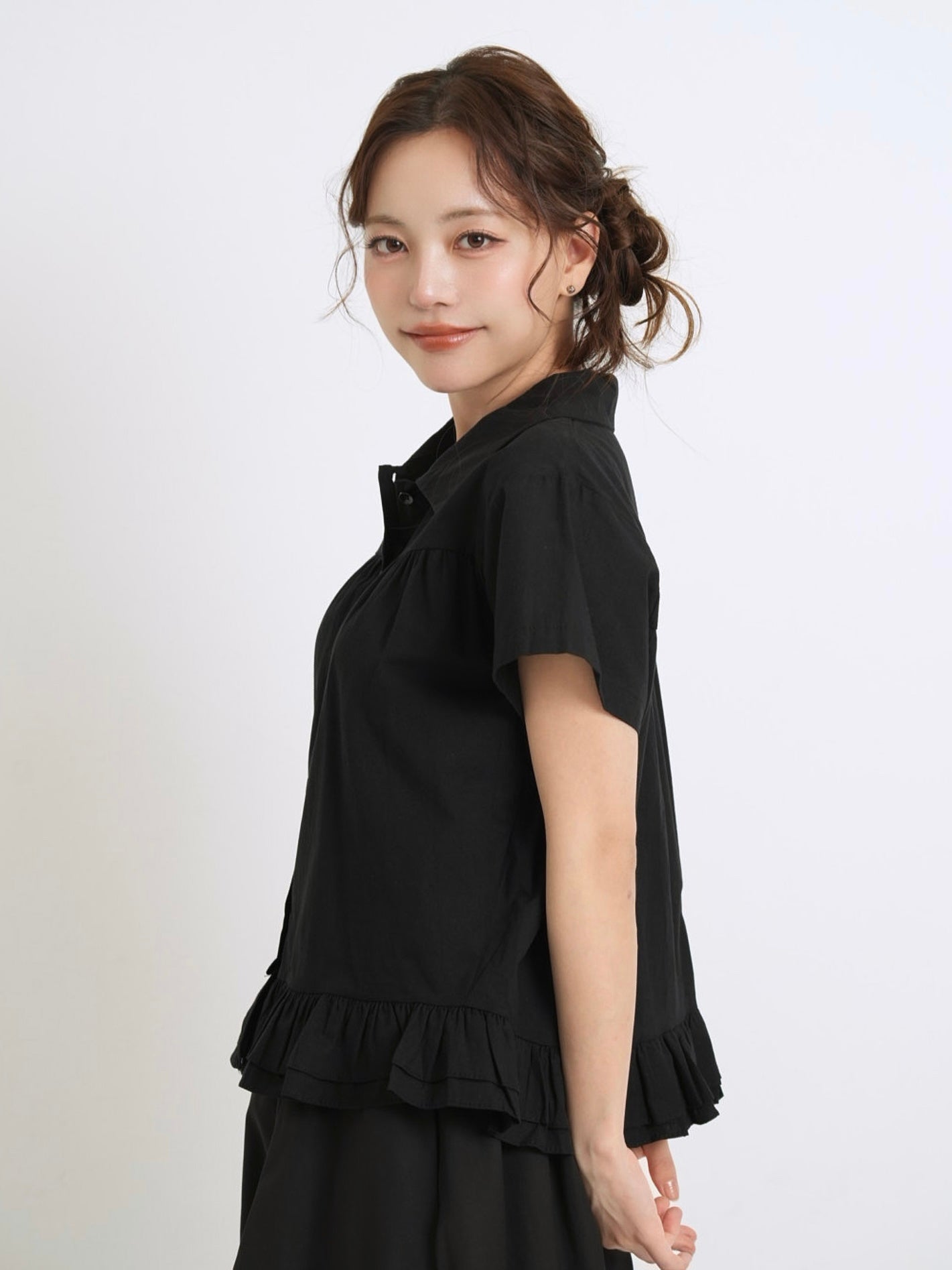 gather frill blouse