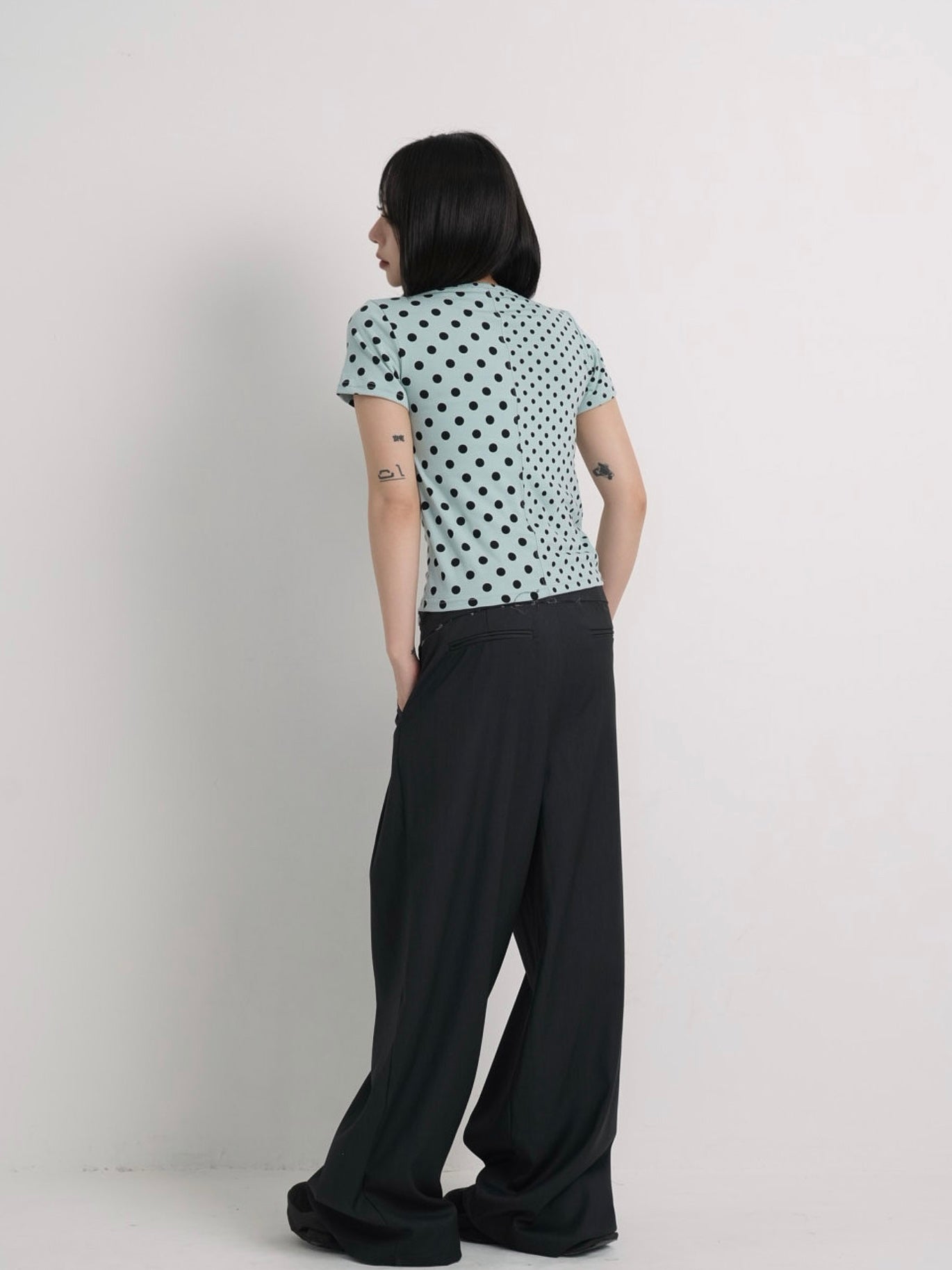 panel half dot tops