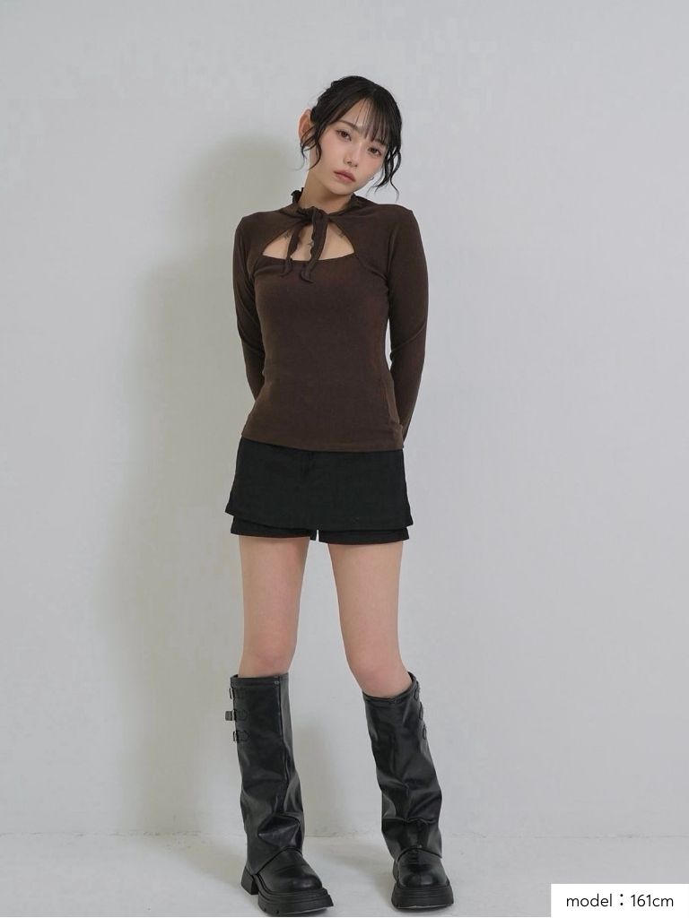 cutout choker neck tops