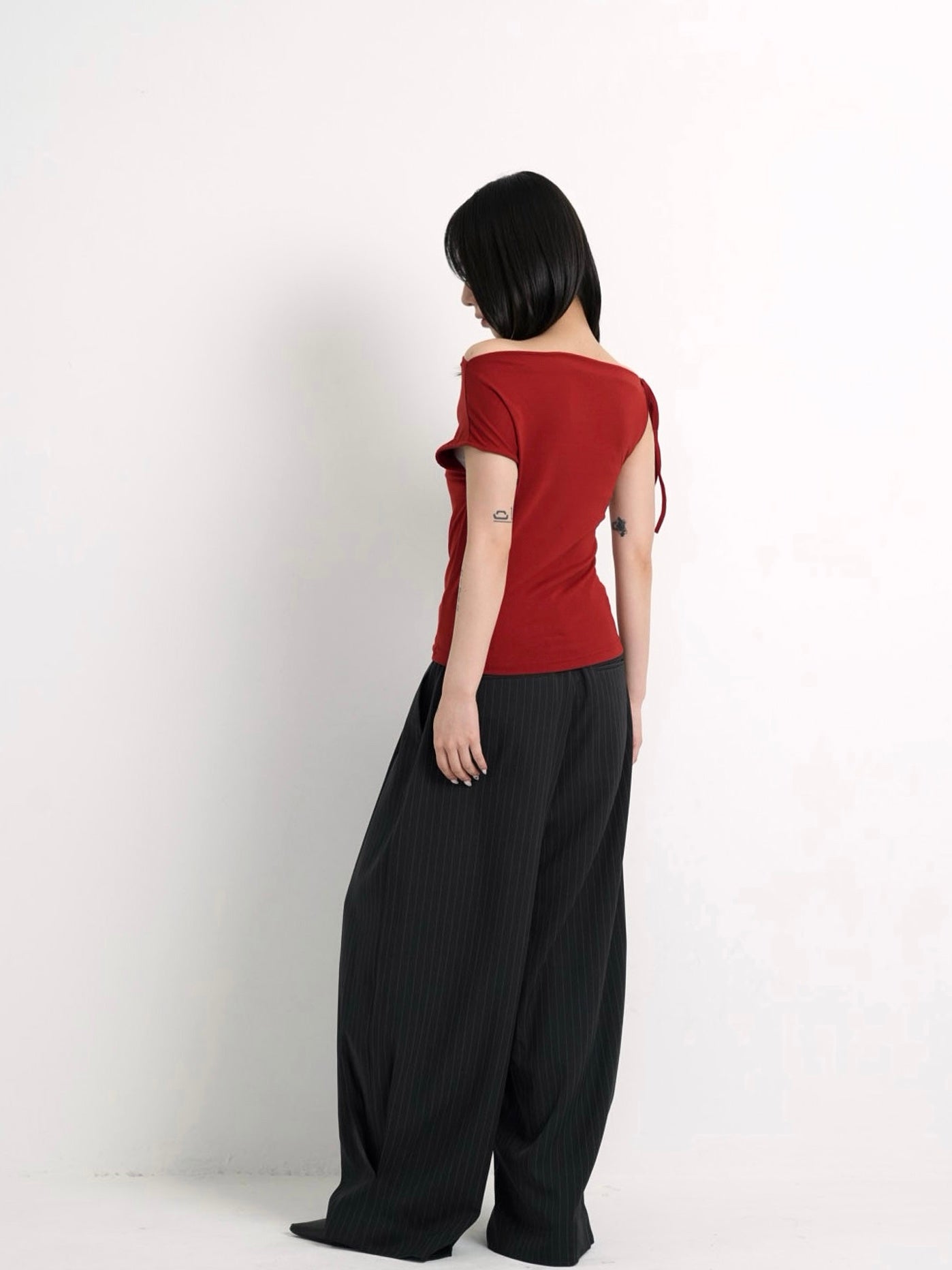 wide stripe tuck pants