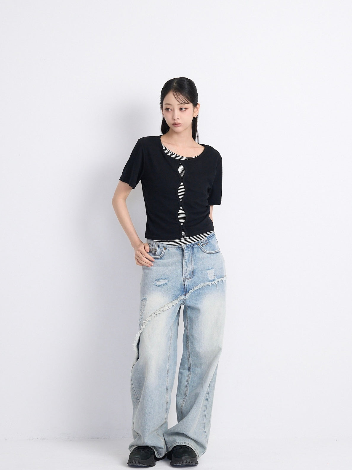 cut out stripe tops