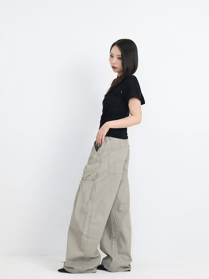 ‫low rise cargo pocket wide pants ‬