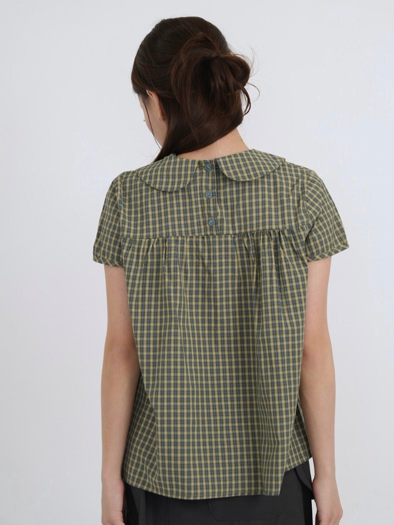 collar check blouse
