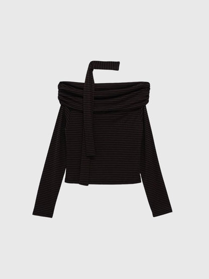 border offshoulder scarf tops